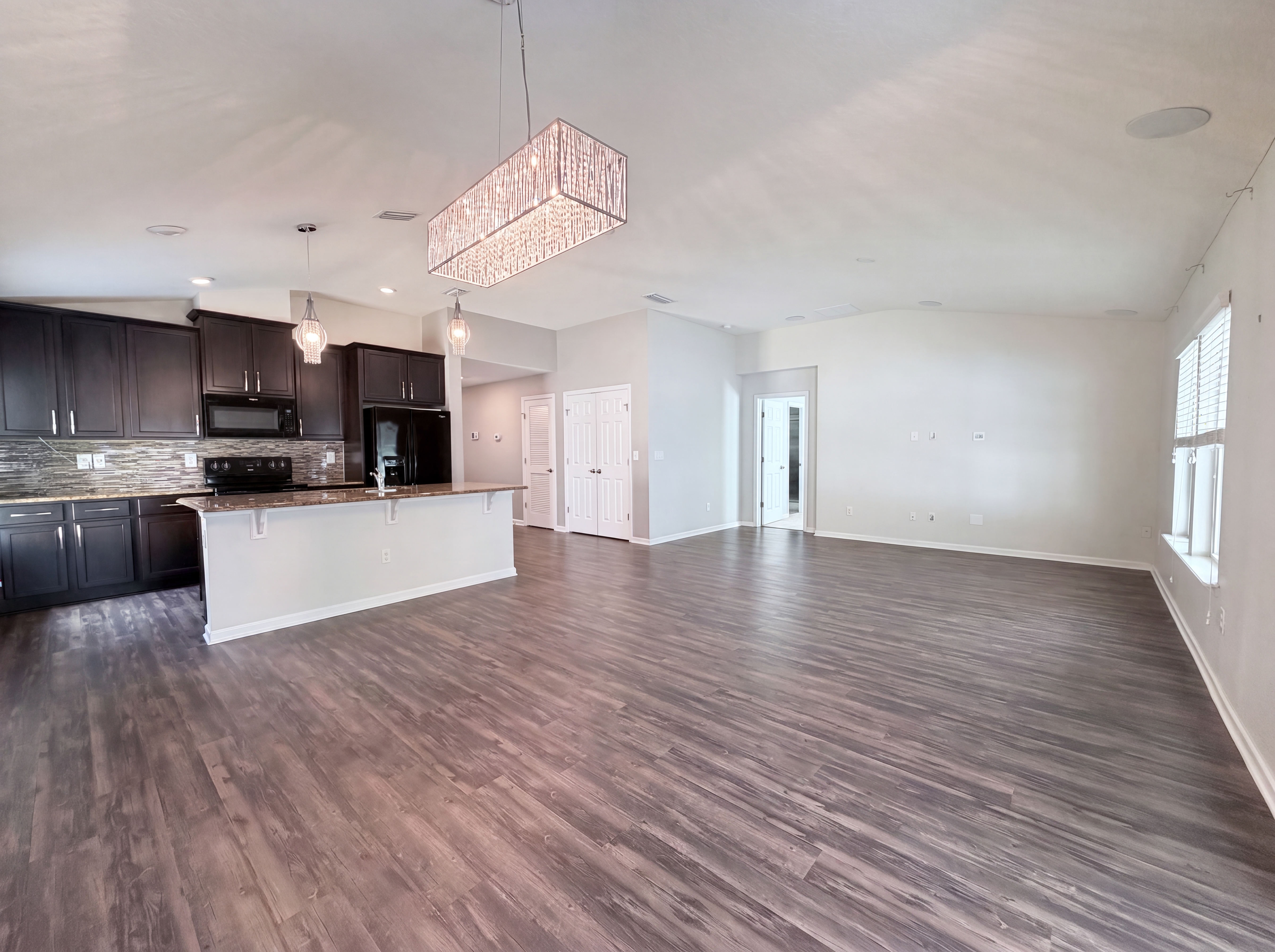 Photo 3 of 18 of 351 Hepburn Rd, Orange Park, FL