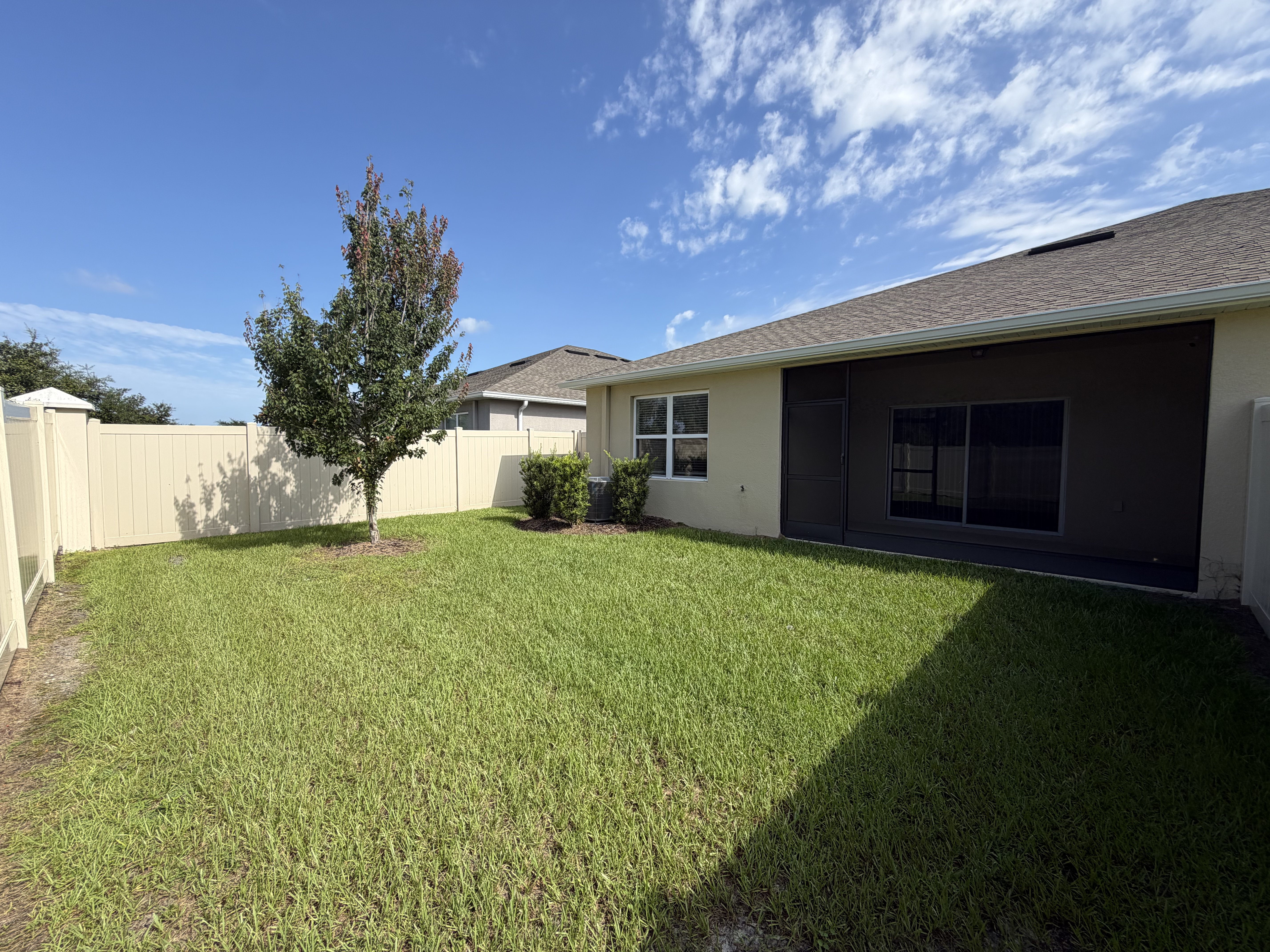 Photo 28 of 32 of 17917 Turning Leaf Cir, Land O Lakes, FL