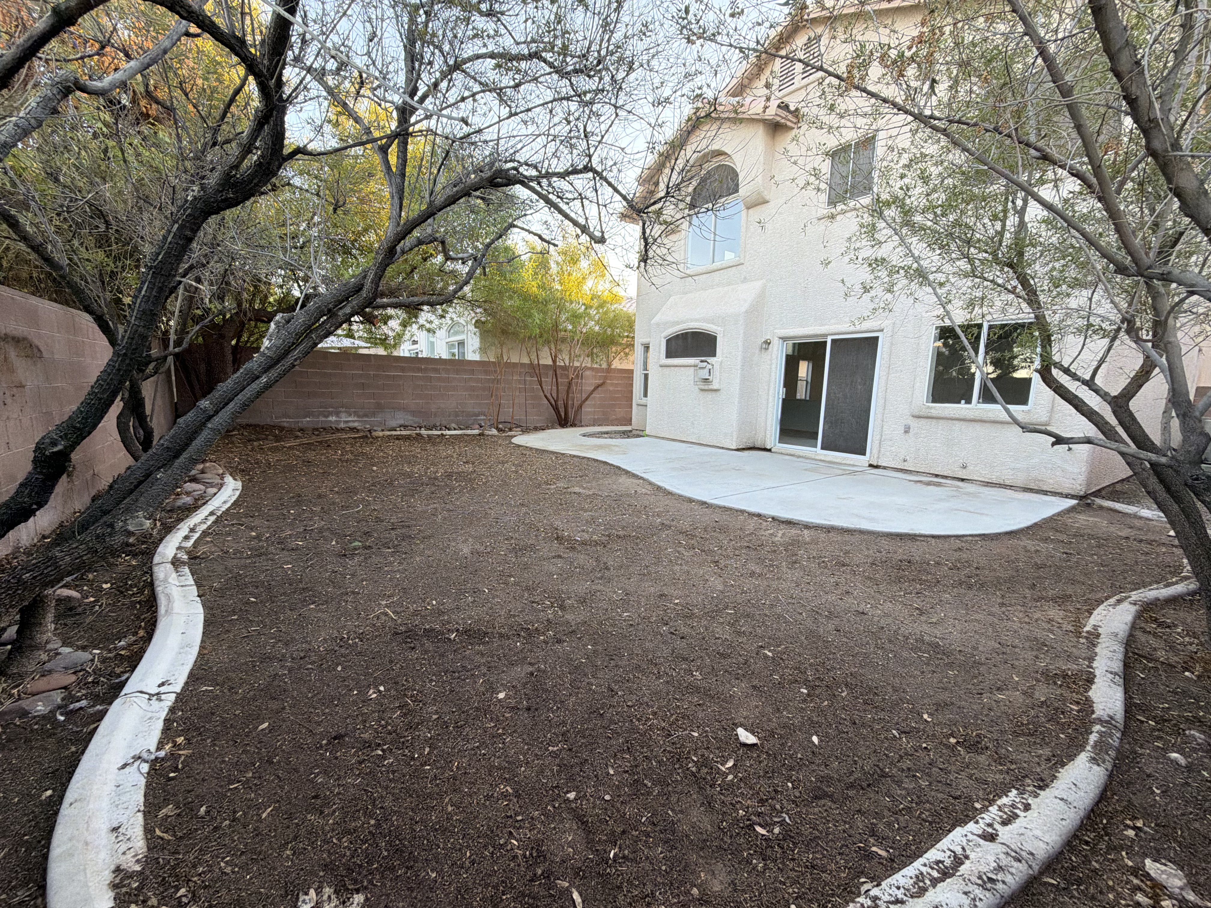 Photo 5 of 25 of 1008 Windhook St, Las Vegas, NV