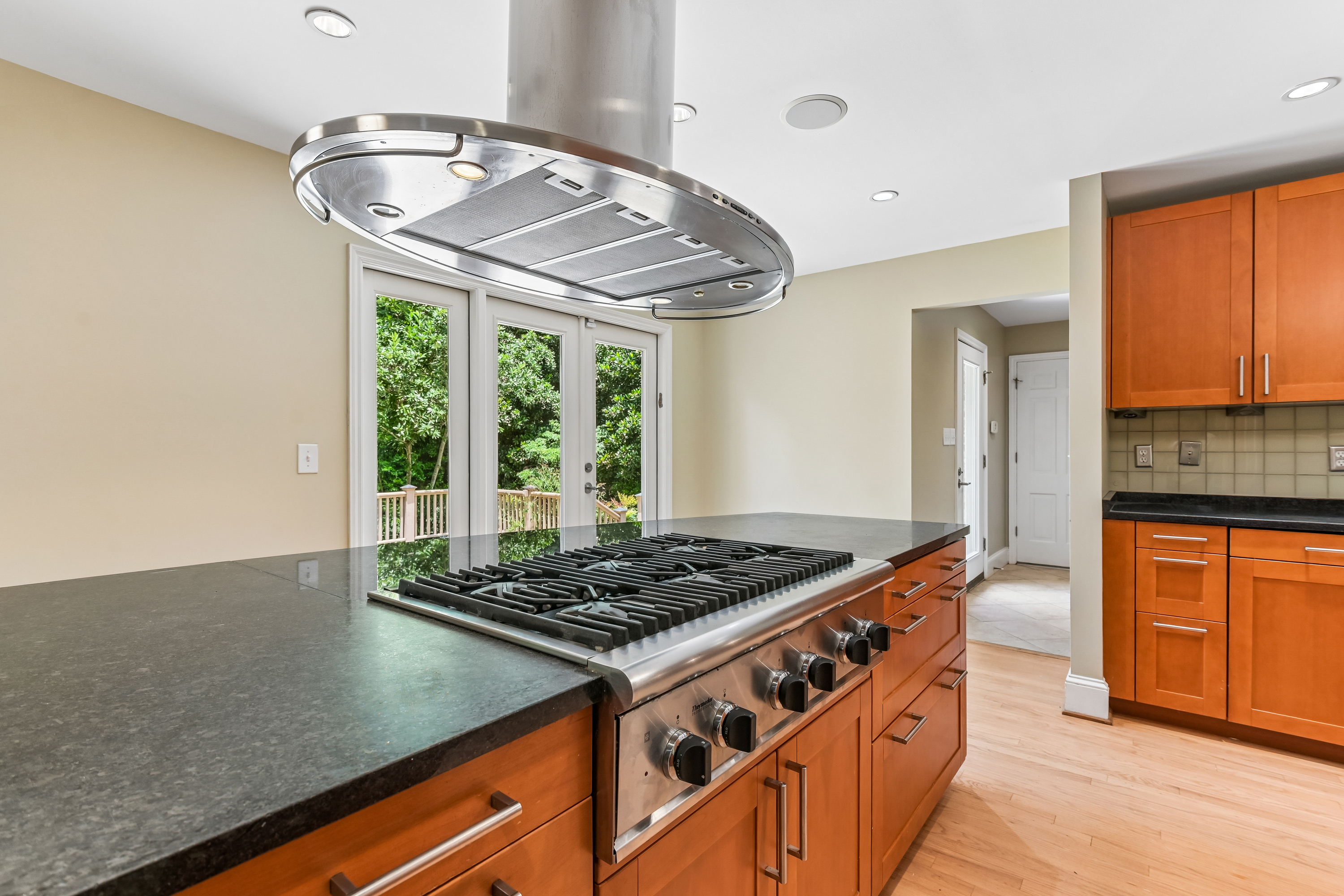 Photo 49 of 87 of 3135 Spalding Dr, Atlanta, GA