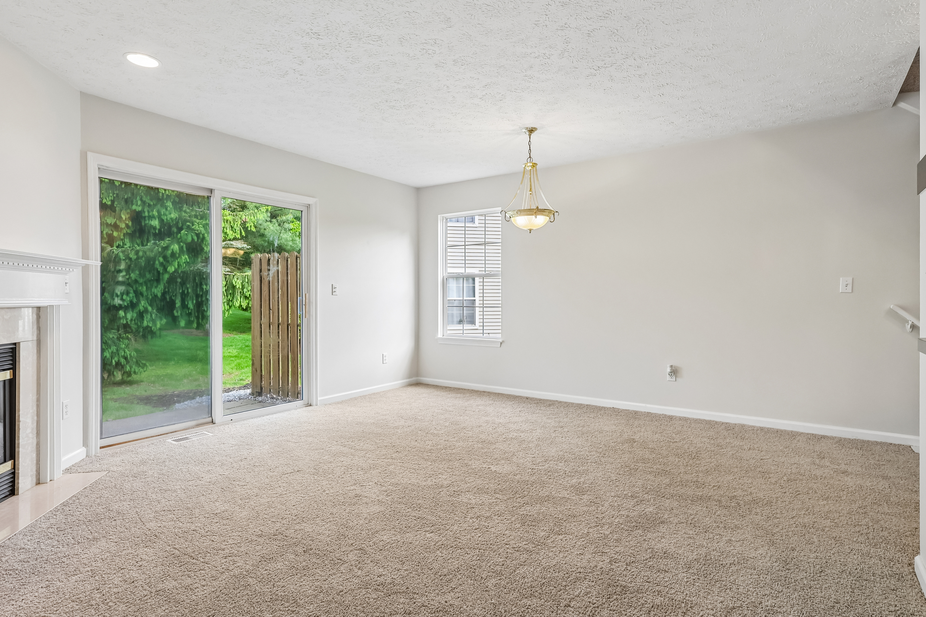 Photo 8 of 27 of 1352 Meadow Run, Copley, OH
