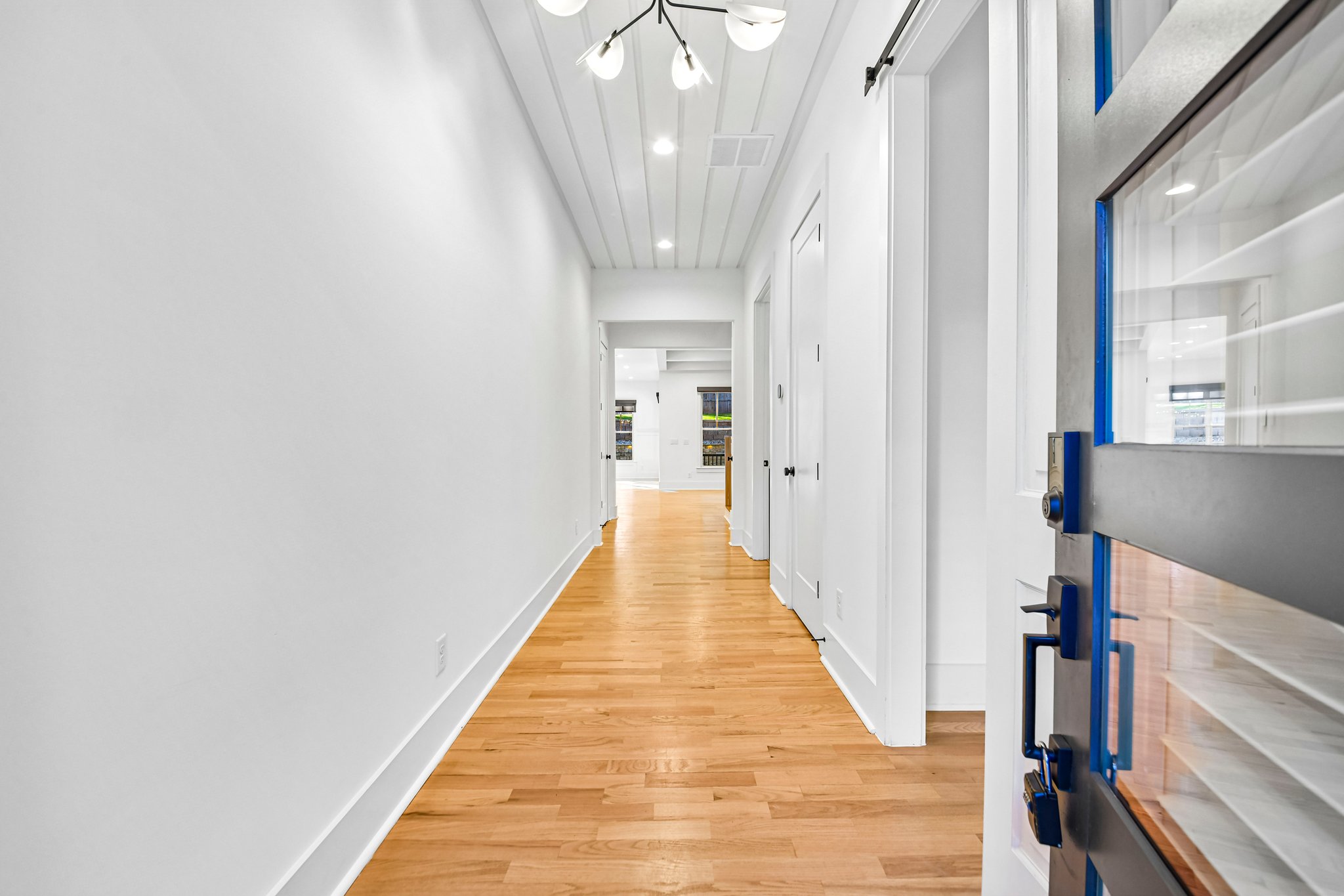Photo 6 of 30 of 2073 Candler Road SE, Atlanta, GA