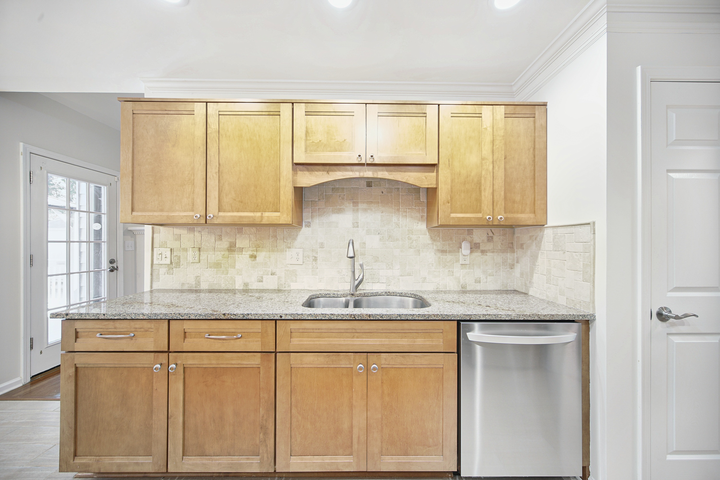 Photo 10 of 54 of 3067 Hillsong Cir, Dacula, GA