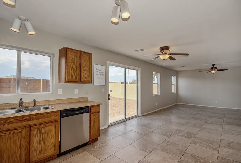 Photo 3 of 25 - 22818 W Yavapai St, Buckeye, AZ 85326