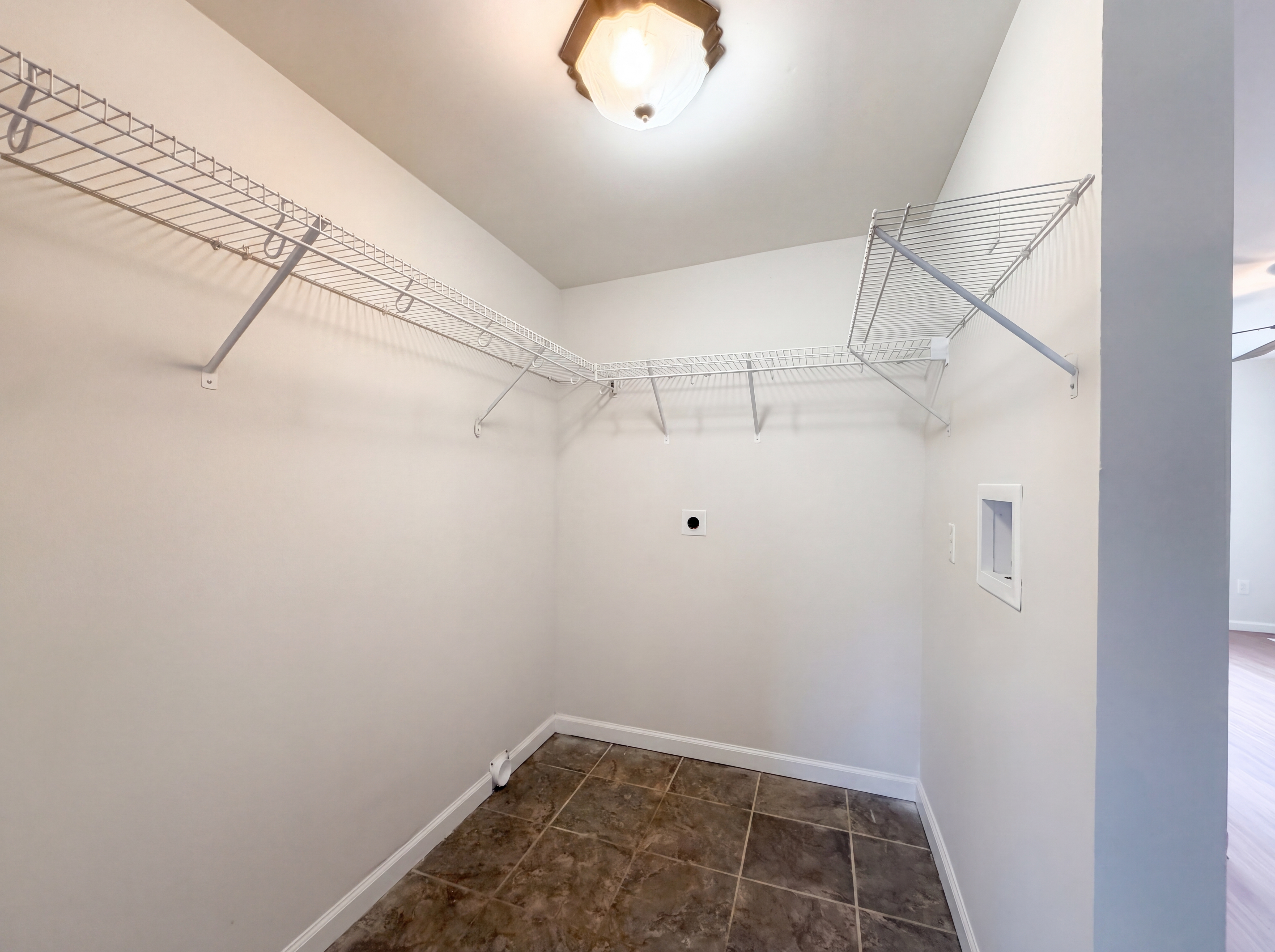 Photo 11 of 17 of 8479 Lake Dr, Cedar Hill, MO