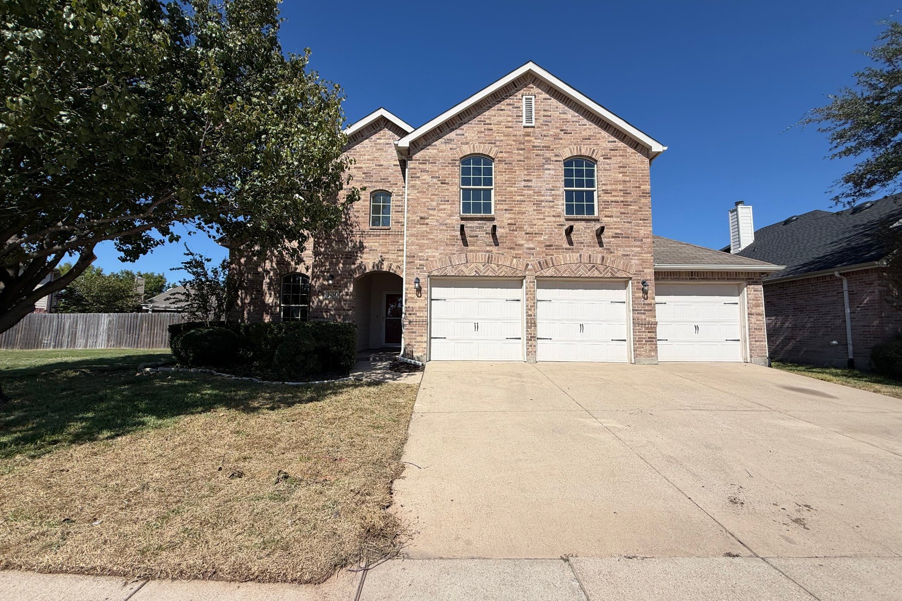 Photo 1 of 2030 Uvalde Dr