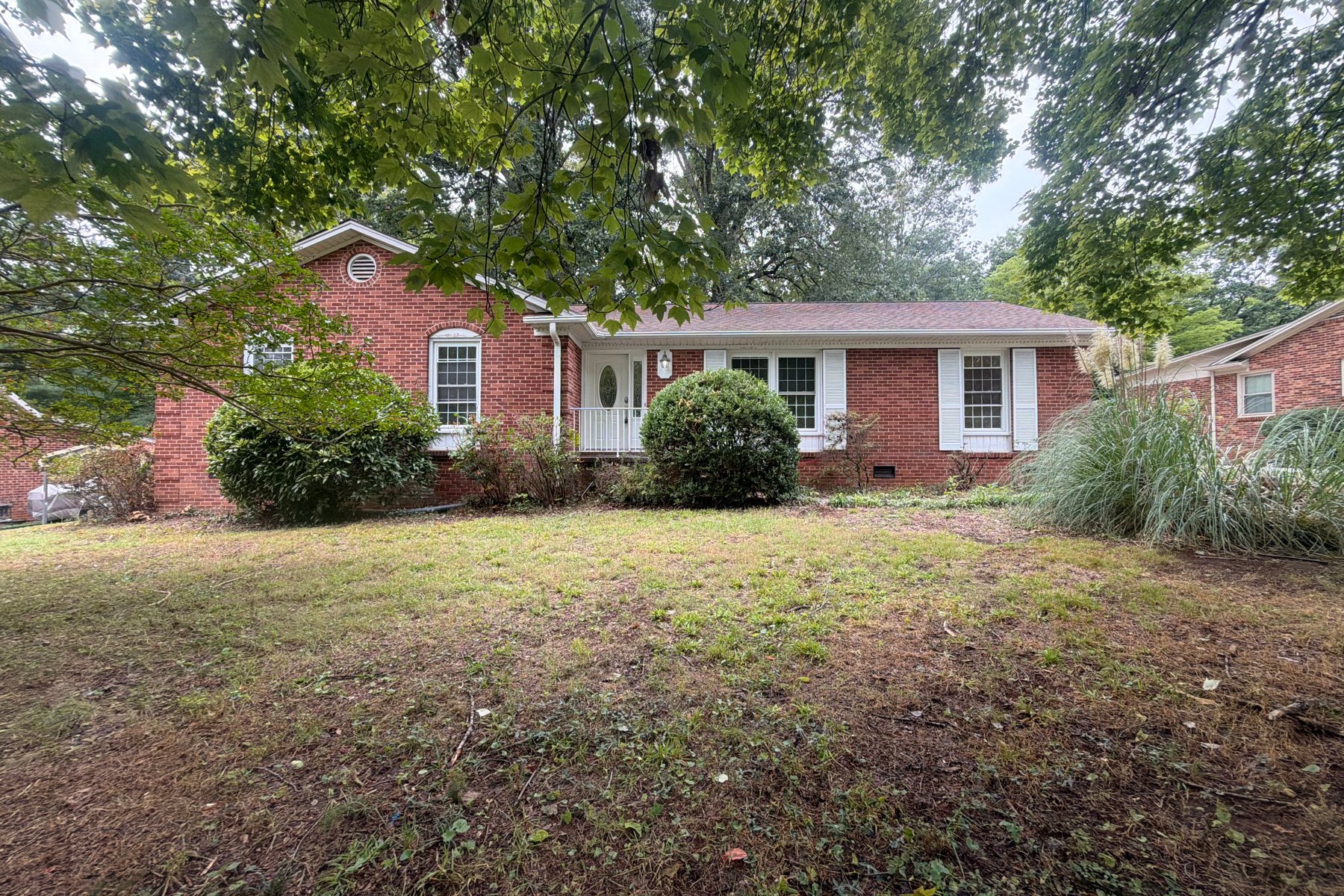Photo 1 of 505 Leawood Dr