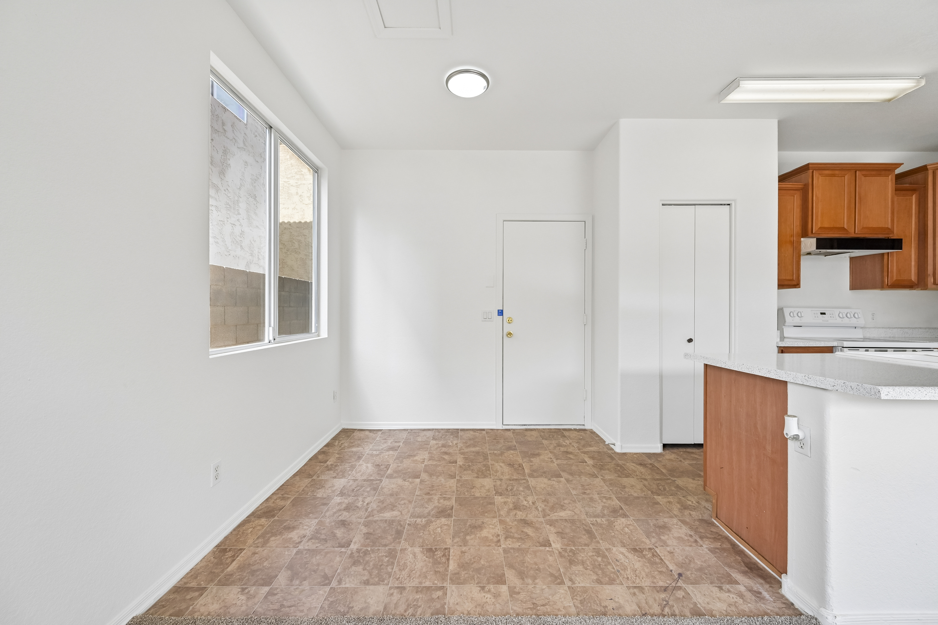 Photo 21 of 50 of 1515 E Bloch Rd, Phoenix, AZ