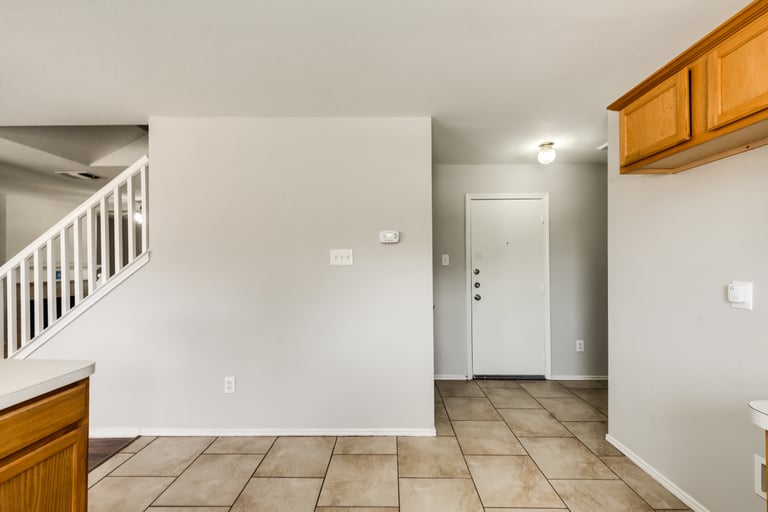 Photo 11 of 31 - 9729 Parkmere Dr, Fort Worth, TX 76108