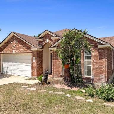Property photo 1 of 21607 Rio Comal