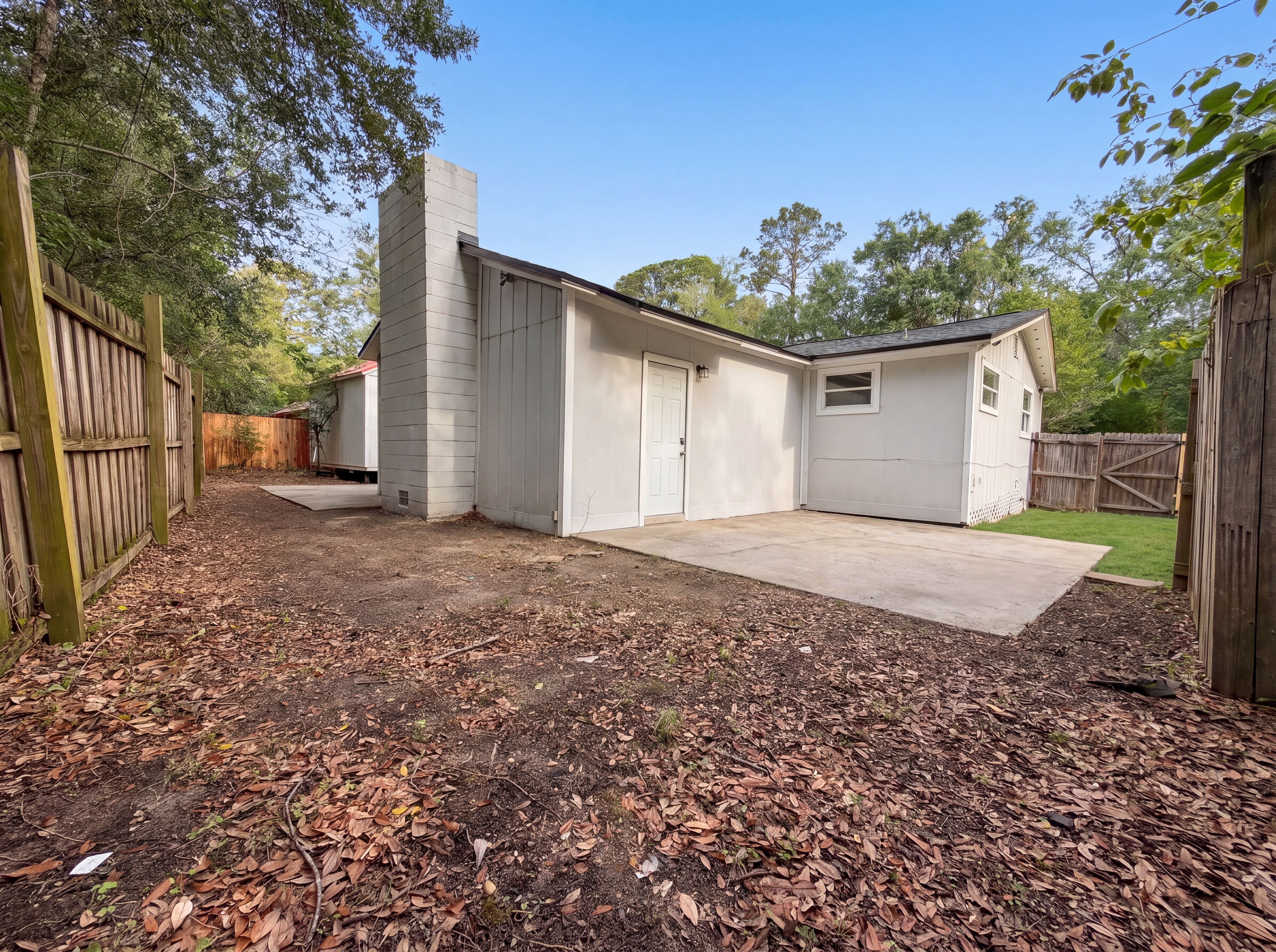 Photo 5 of 19 of 7008 Thurston Rd, Jacksonville, FL