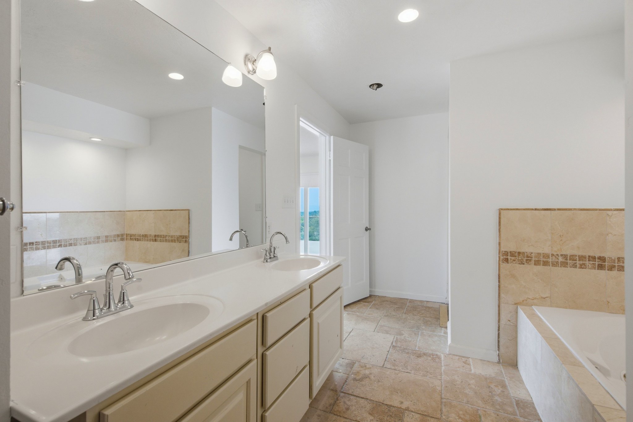 Photo 38 of 81 of 3077 North Bannock Dr, Provo, UT