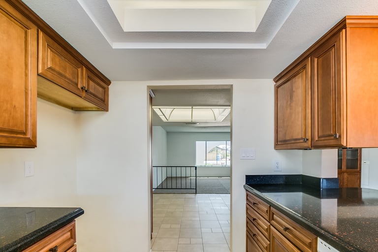 Photo 6 of 37 - 13840 N 52nd Dr, Glendale, AZ 85306