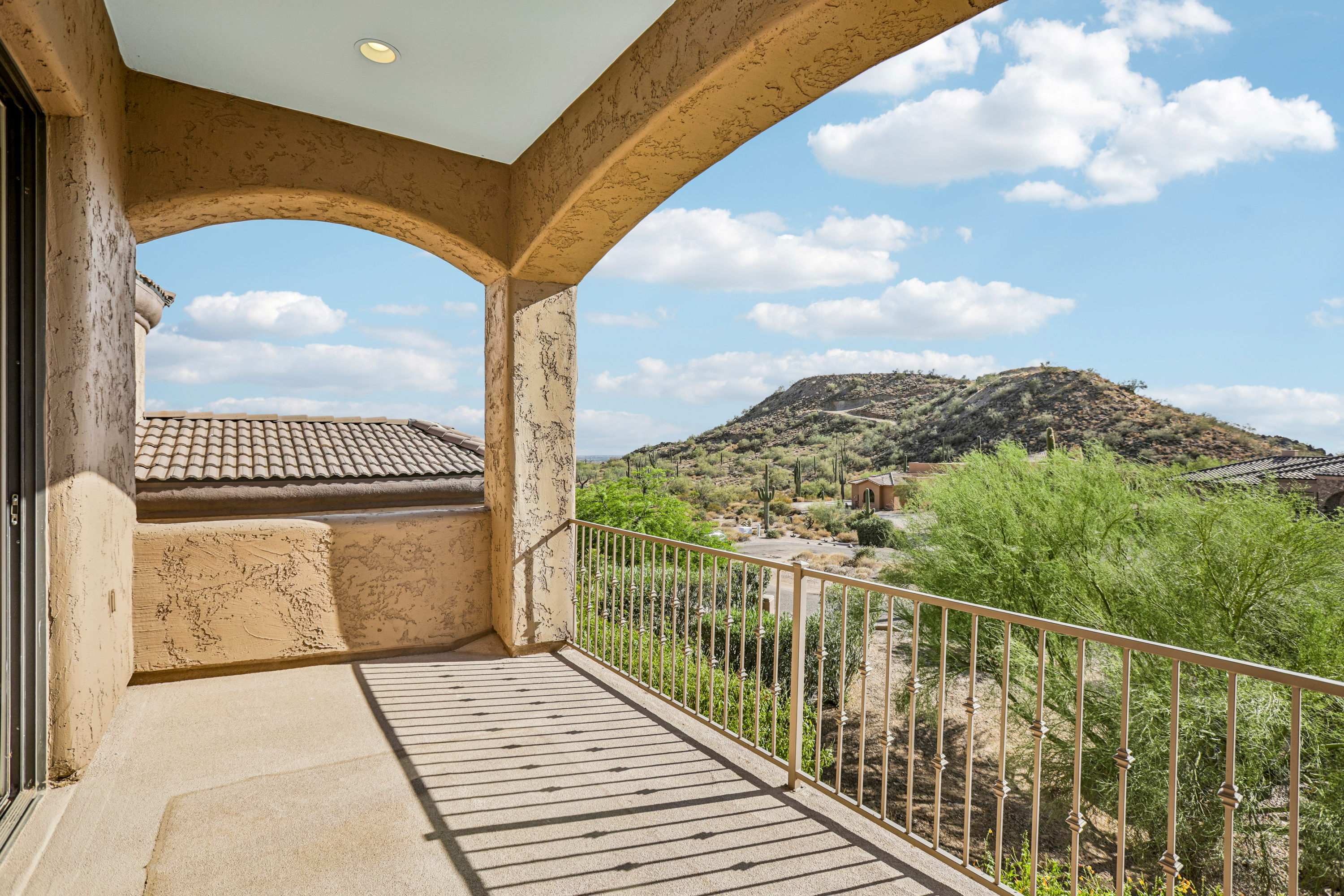 Photo 12 of 40 of 3233 N 89th Pl, Mesa, AZ