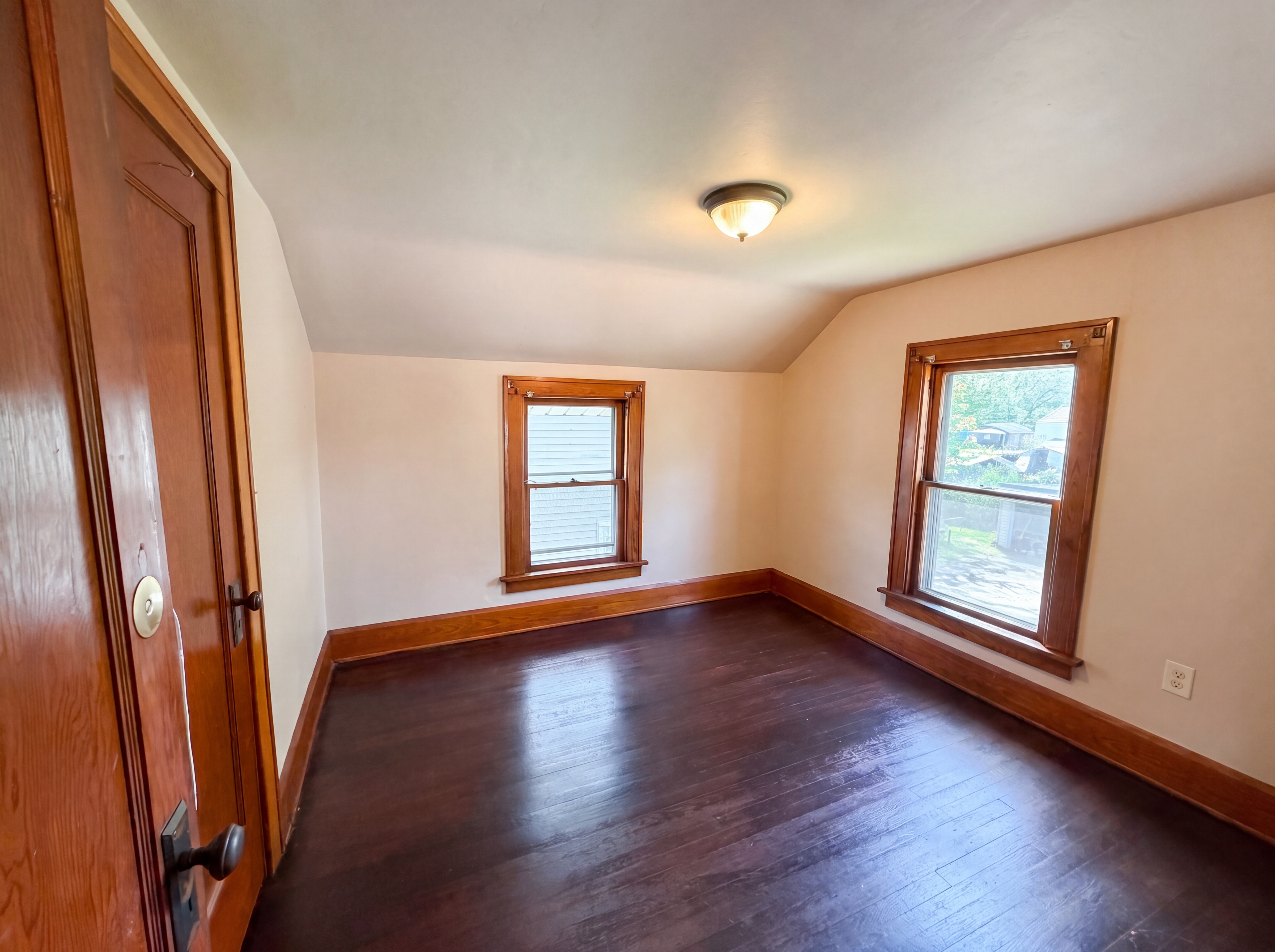 Photo 15 of 23 of 384 Mildred St, Painesville, OH