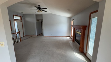Photo 4 of 41 of 6505 E 44th St N, Bel Aire, KS