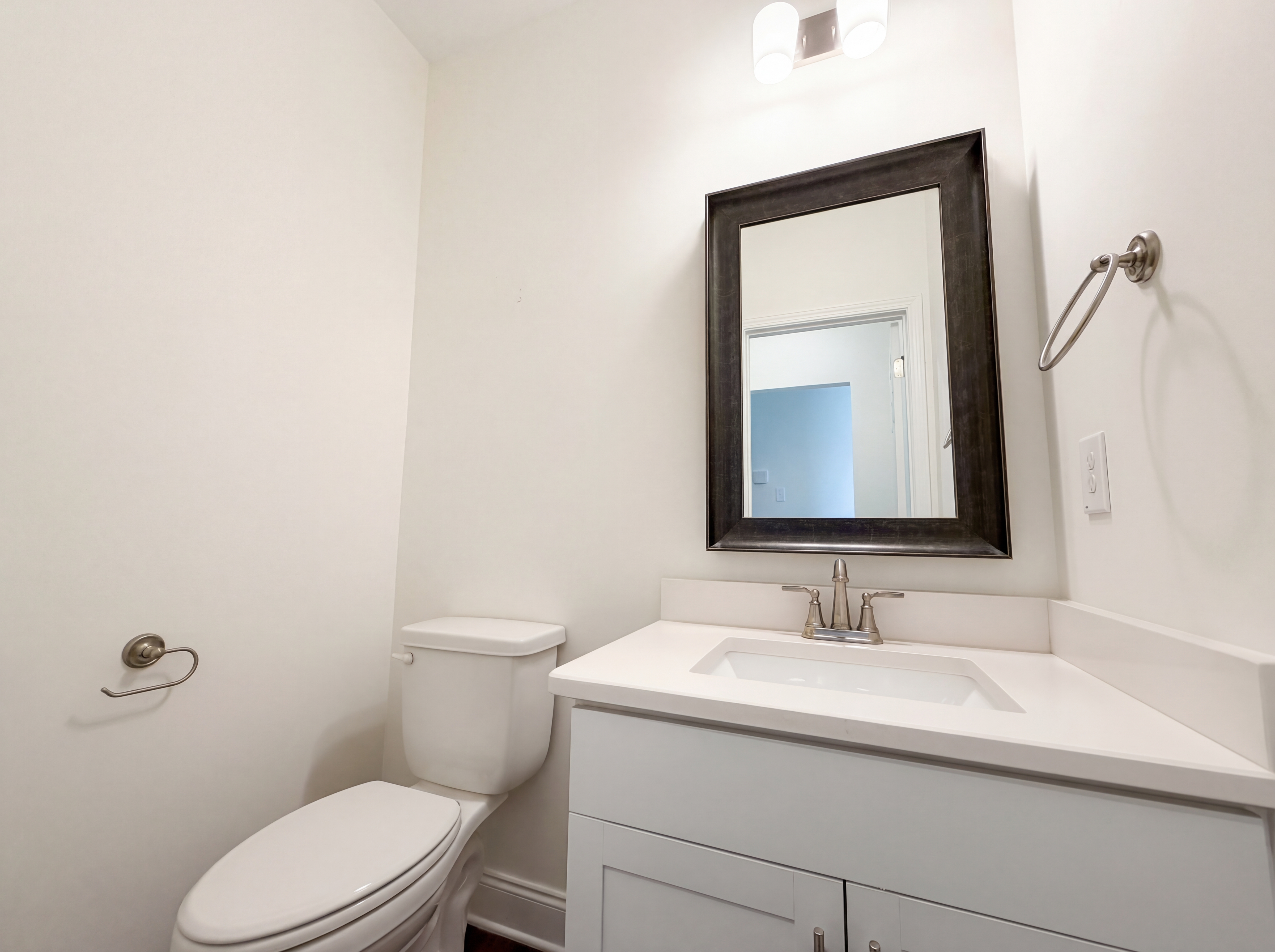 Photo 20 of 44 of 2714 Green Ash Ln, Knoxville, TN