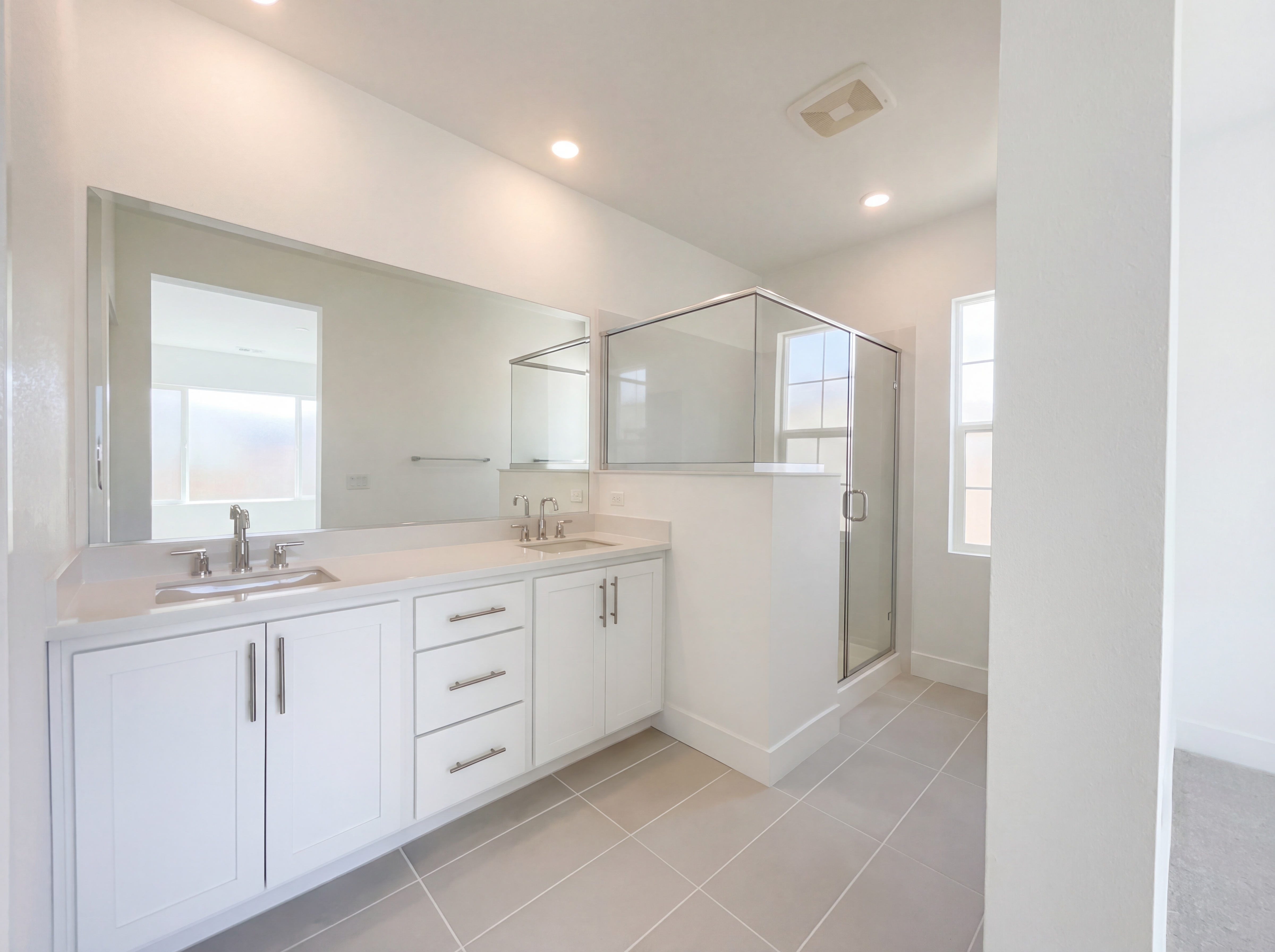 Photo 6 of 39 of 408 N Palm Springs Way, Tracy, CA