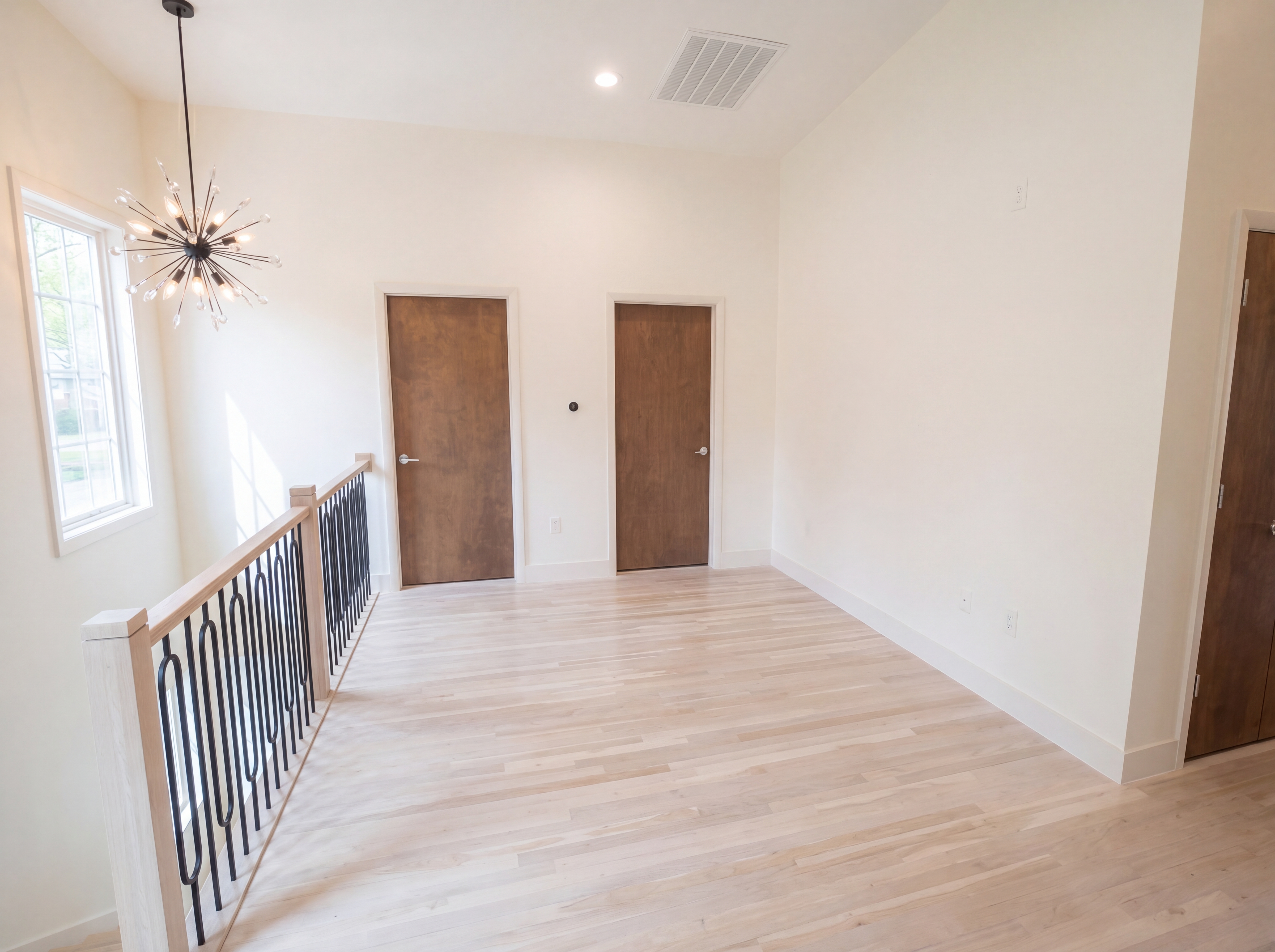 Photo 11 of 29 of 1609 Richland Dr, Charlotte, NC