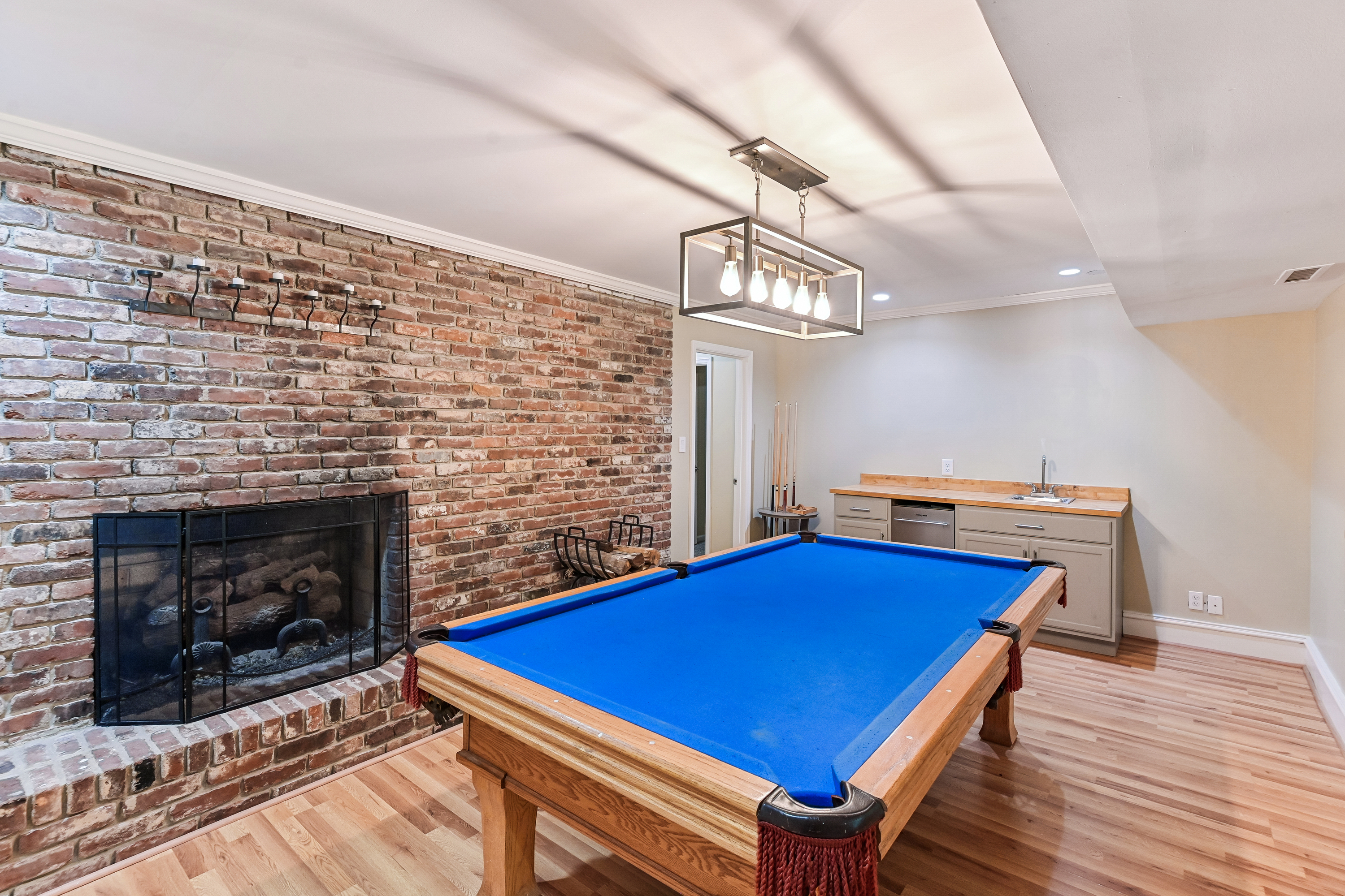 Photo 80 of 87 of 3135 Spalding Dr, Atlanta, GA