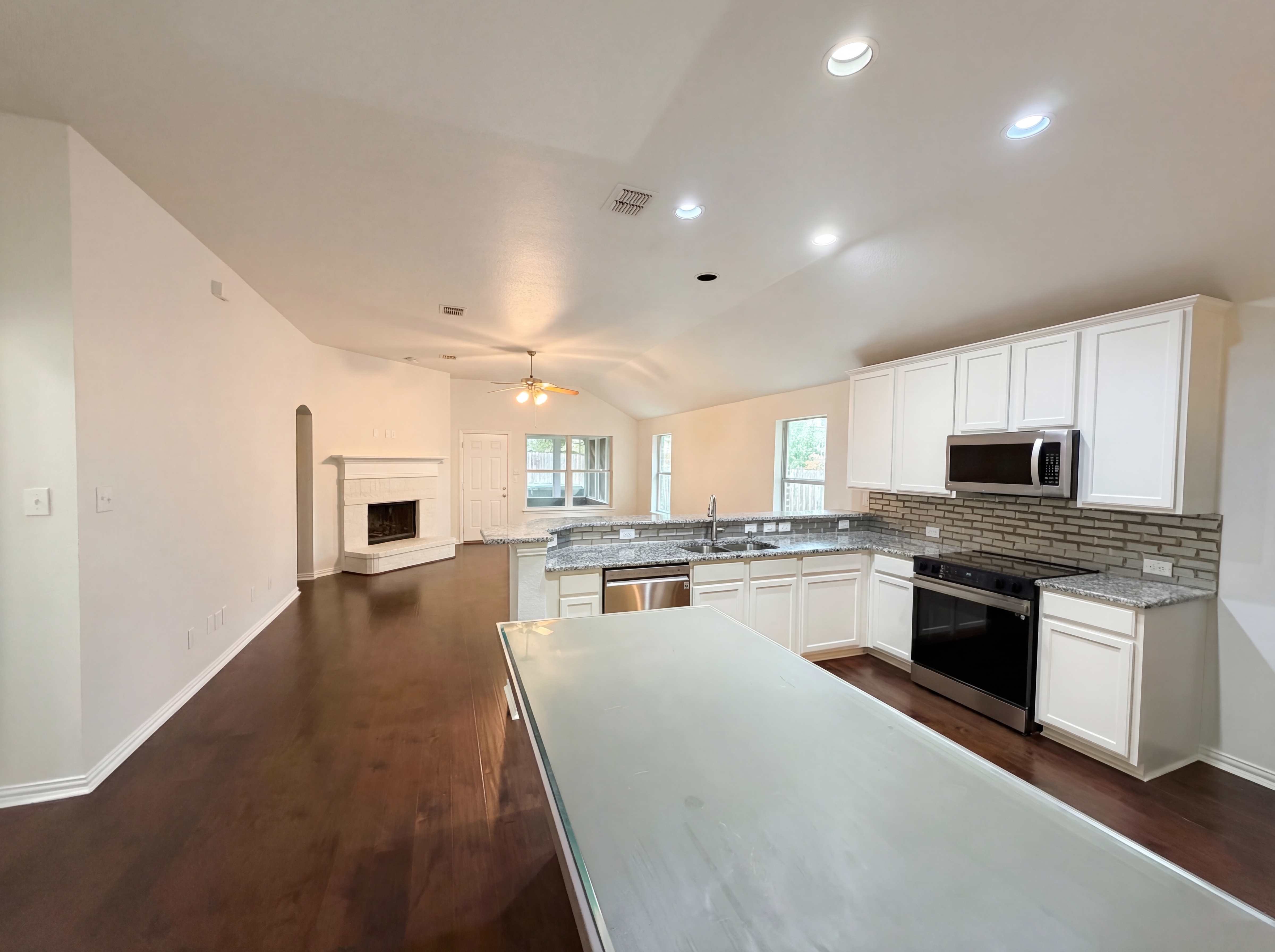 Photo 8 of 18 of 2124 Highland River Dr, Wylie, TX
