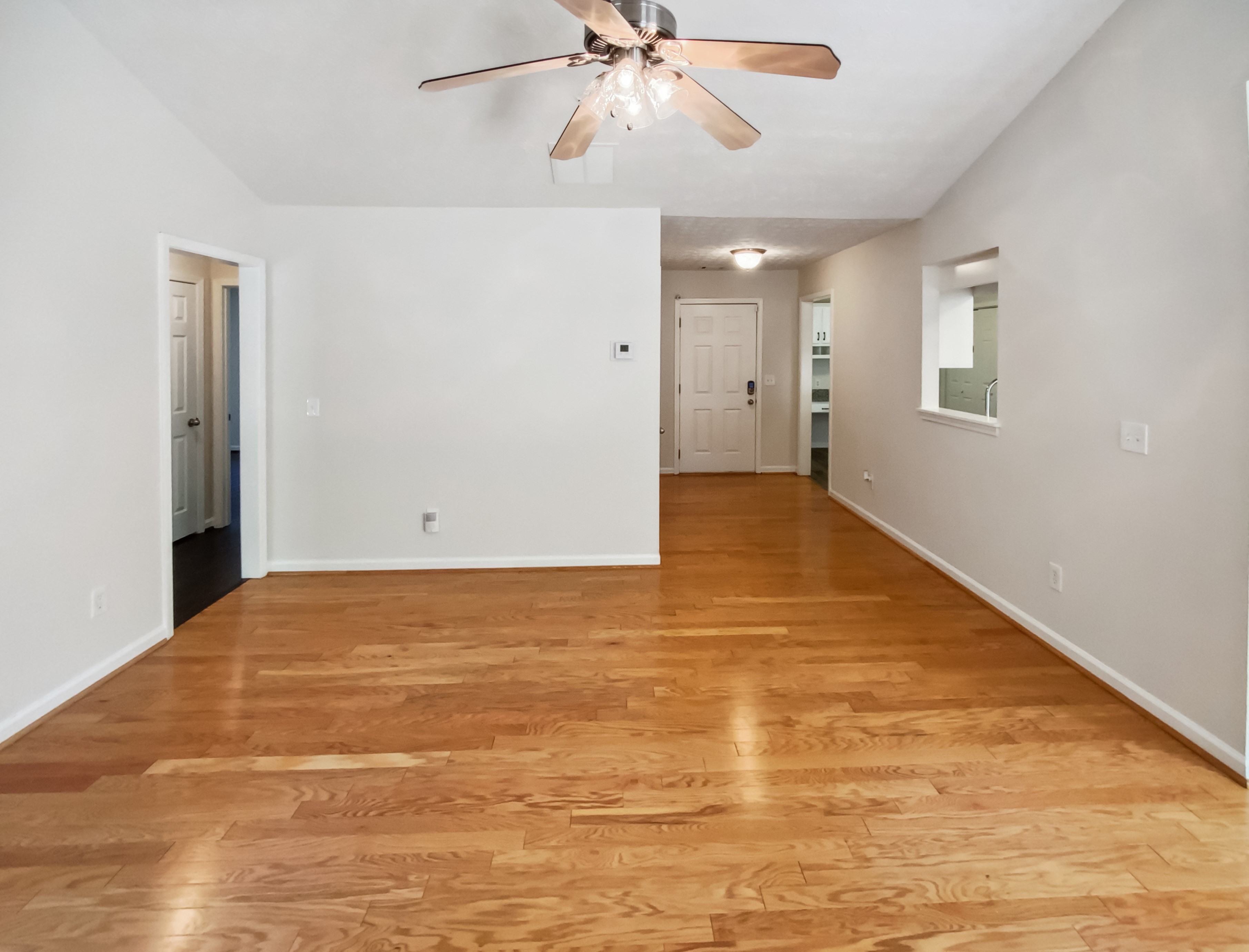 Photo 3 of 21 of 145 Shadowbrook Trce, Covington, GA