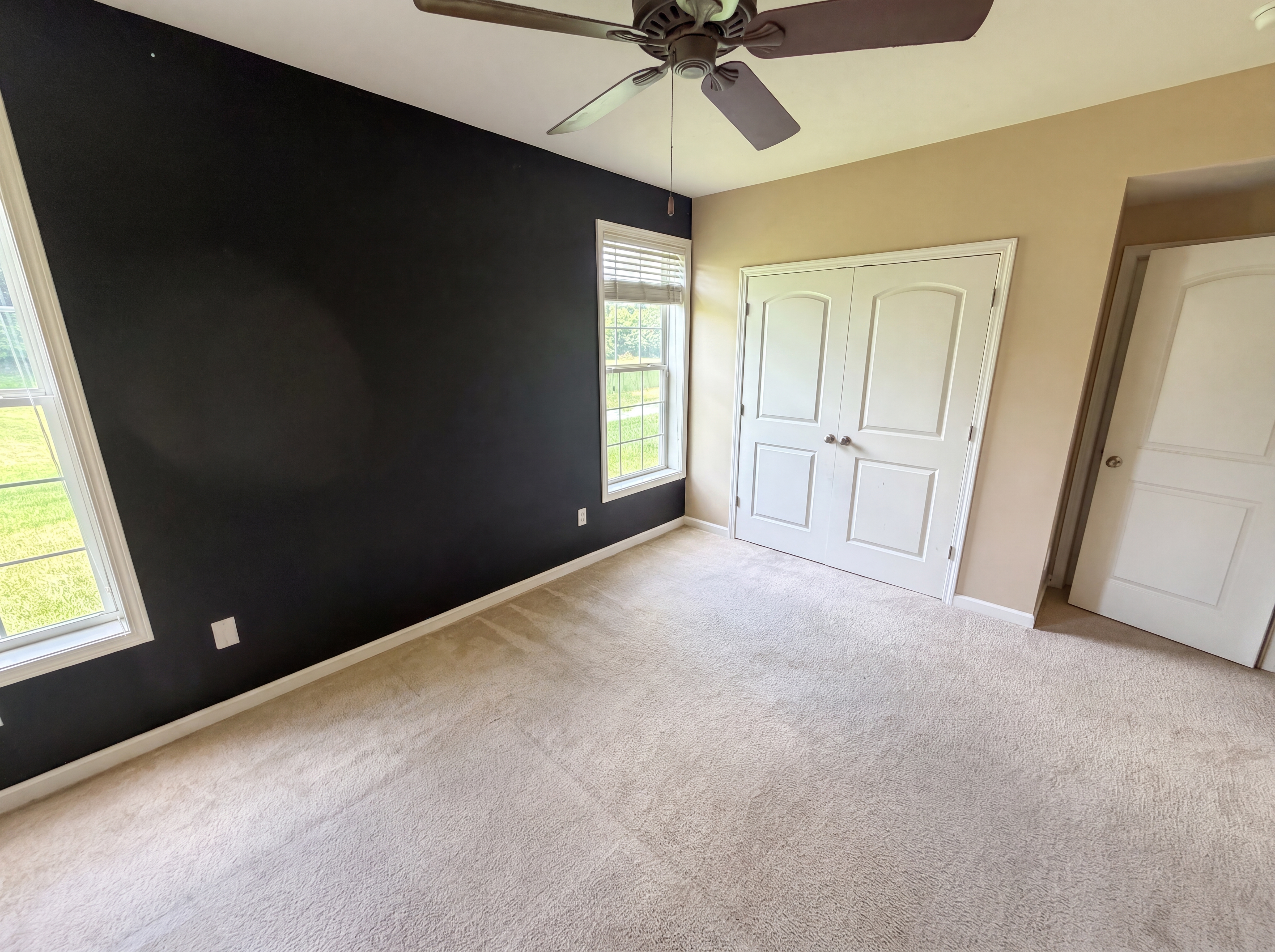 Photo 27 of 43 of 7212 Maple Bluff Pl, Indianapolis, IN