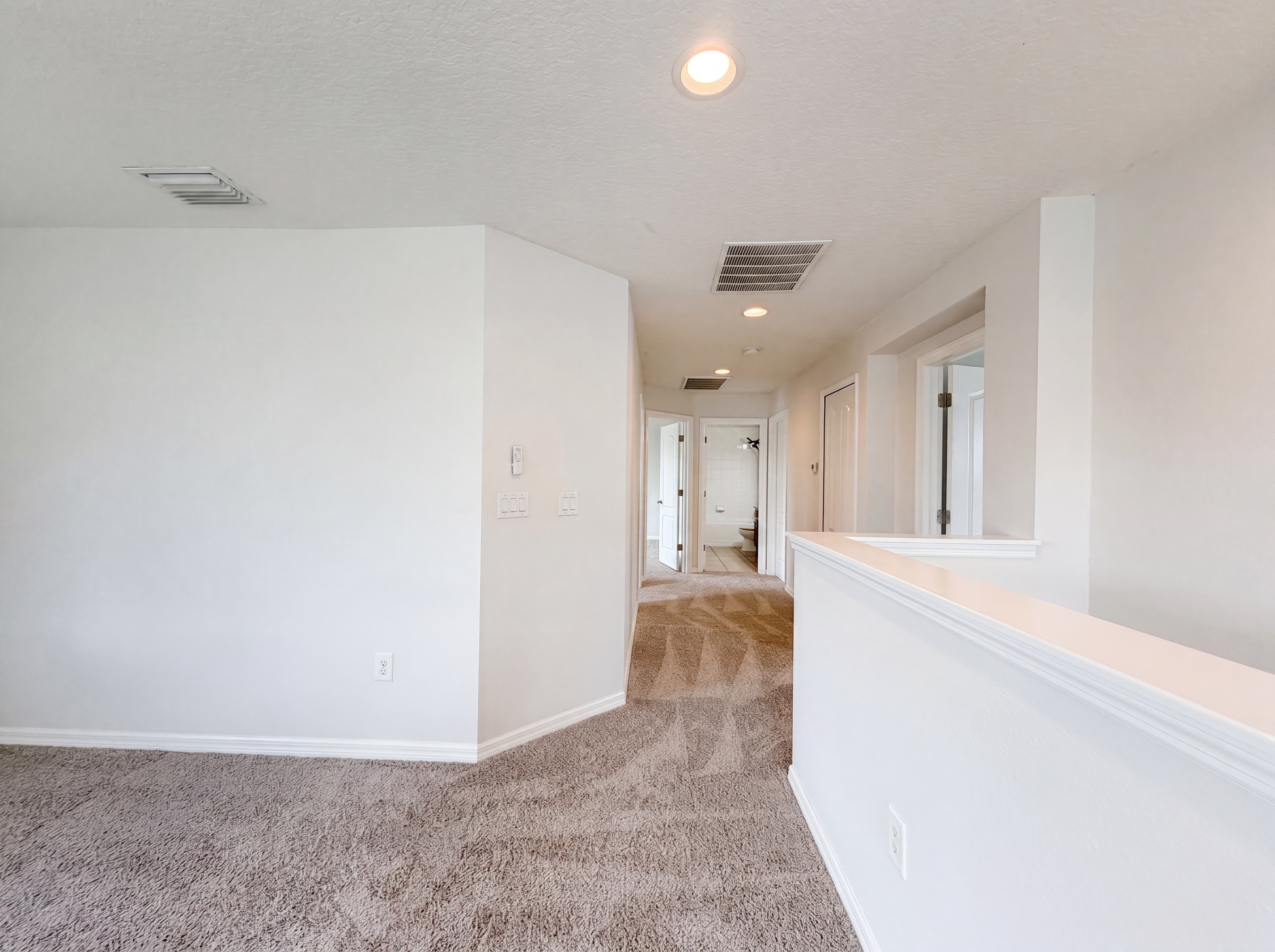 Photo 12 of 29 of 14207 Alistar Manor Dr, Wimauma, FL