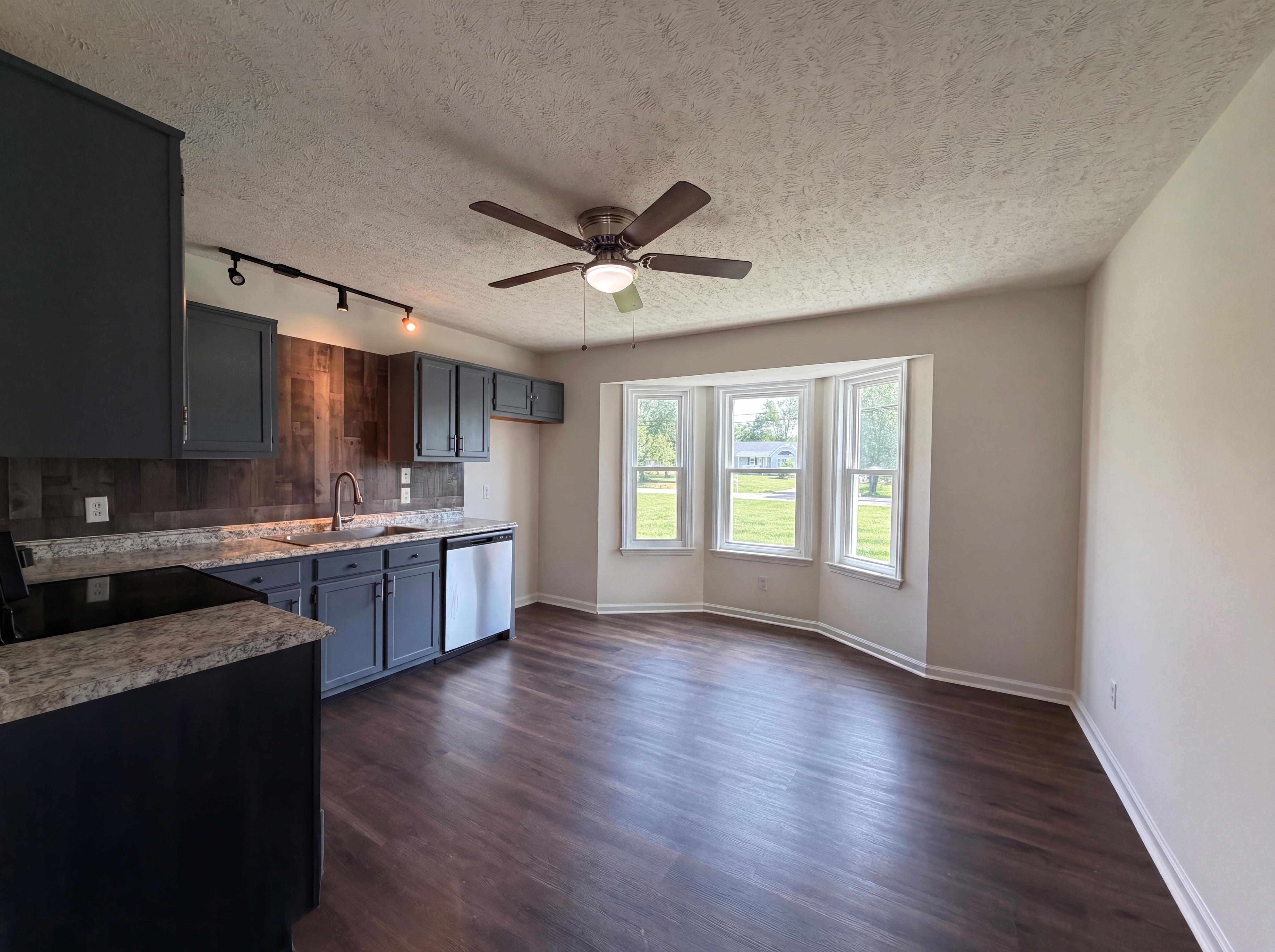 Photo 13 of 21 of 3849 Hearthstone Dr, Chapel Hill, TN