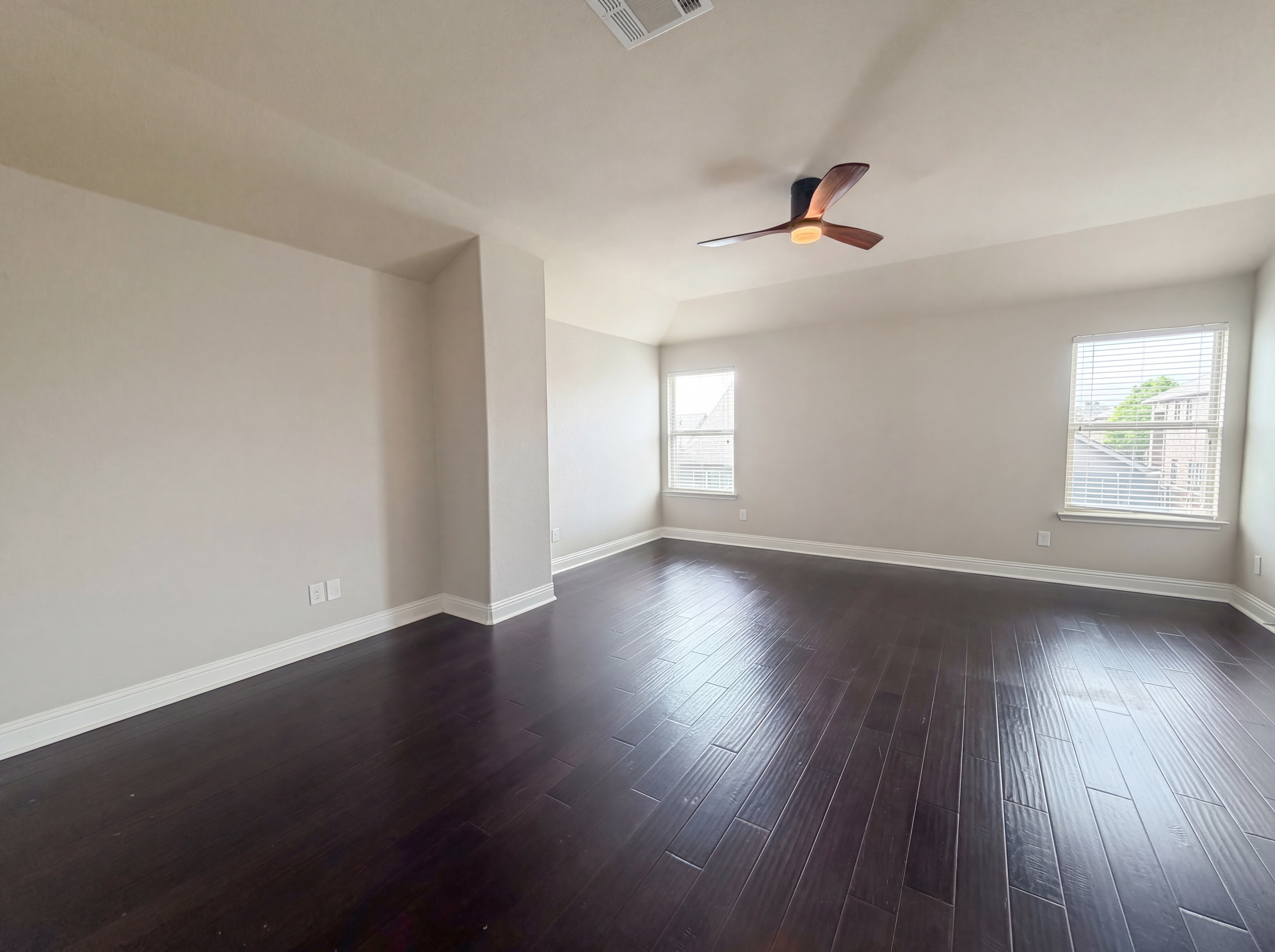Photo 13 of 26 of 9829 Cottontail Ln, McKinney, TX