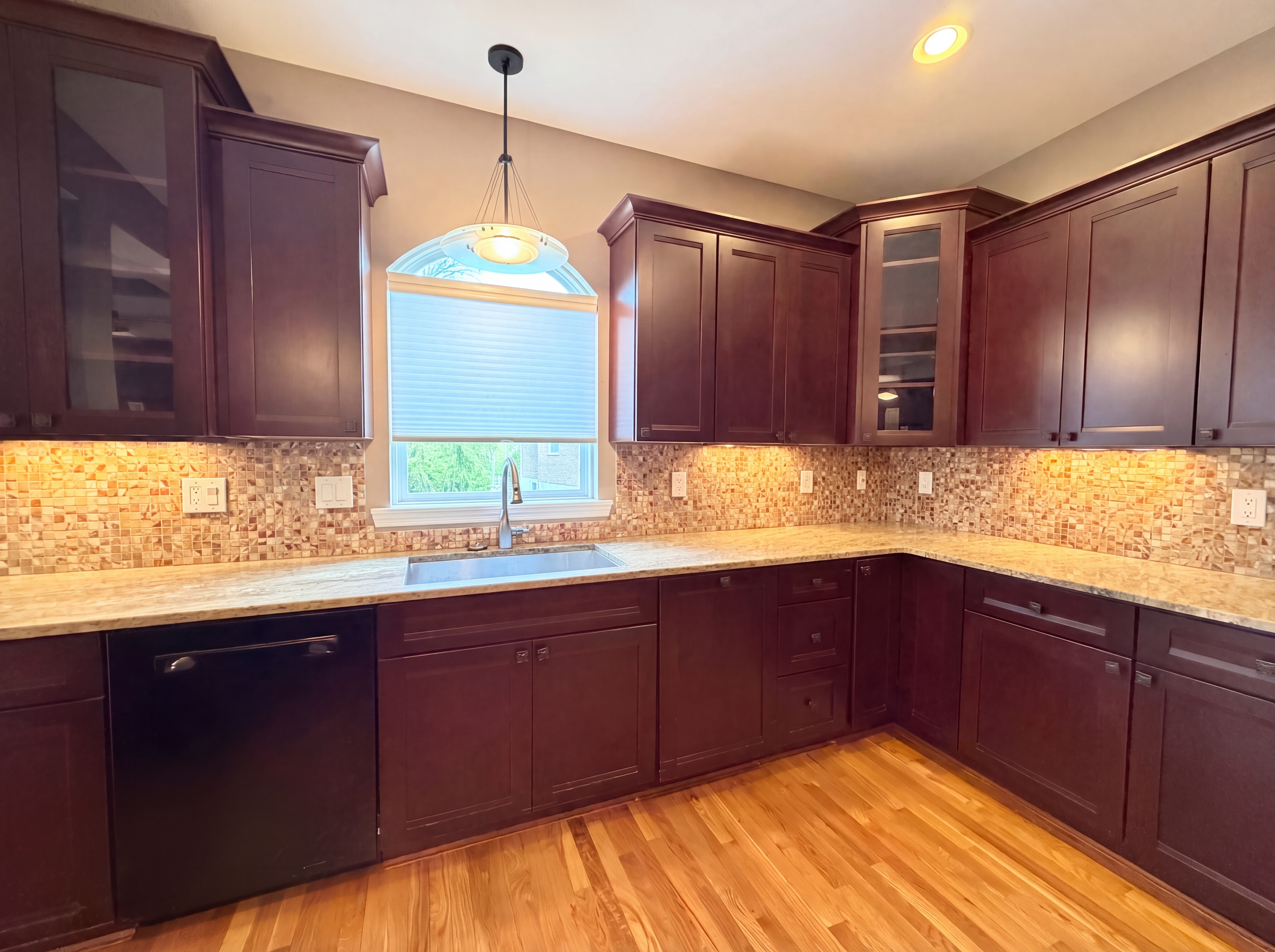 Photo 21 of 29 of 8016 Stonegate Dr, Cincinnati, OH