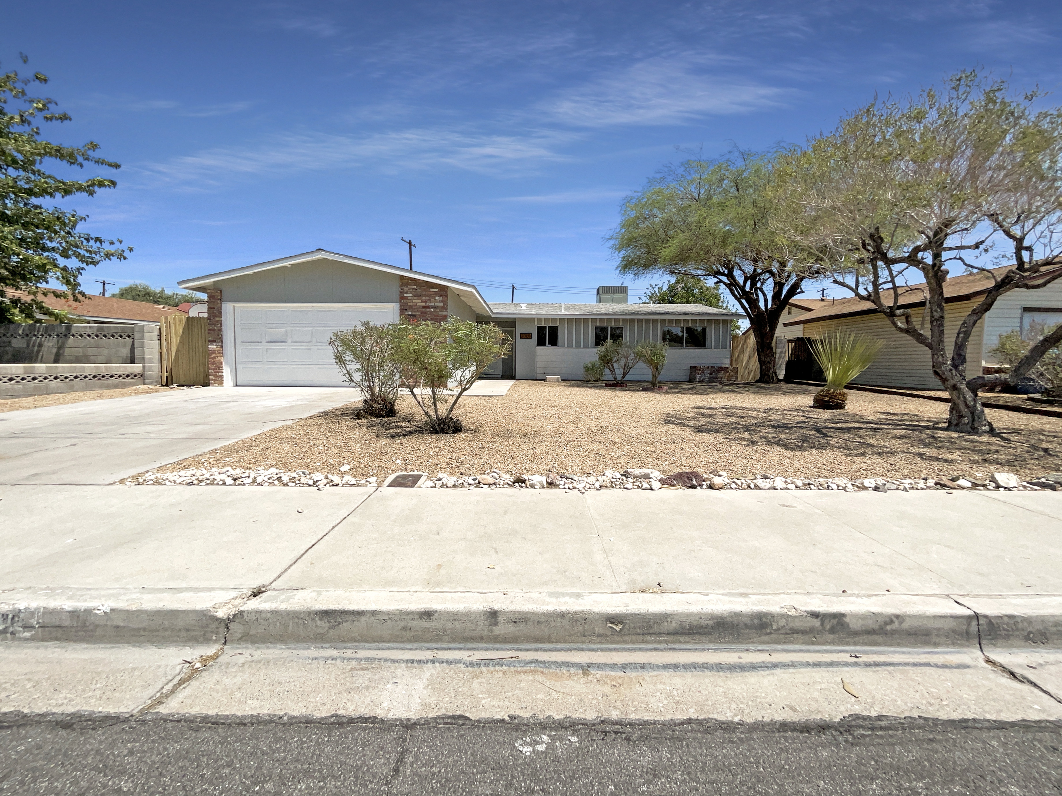 Photo 9 of 24 of 2005 Fontenelle St, Las Vegas, NV