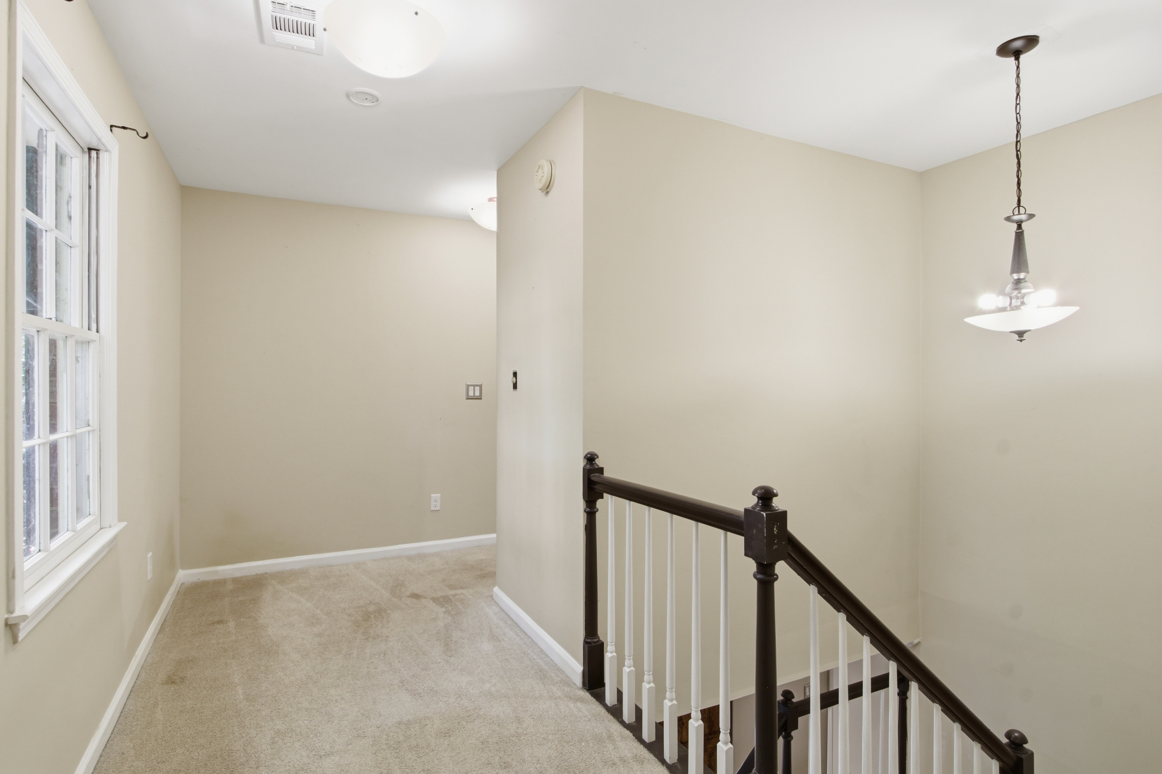 Photo 22 of 46 of 4003 Oakview Ct, Alpharetta, GA