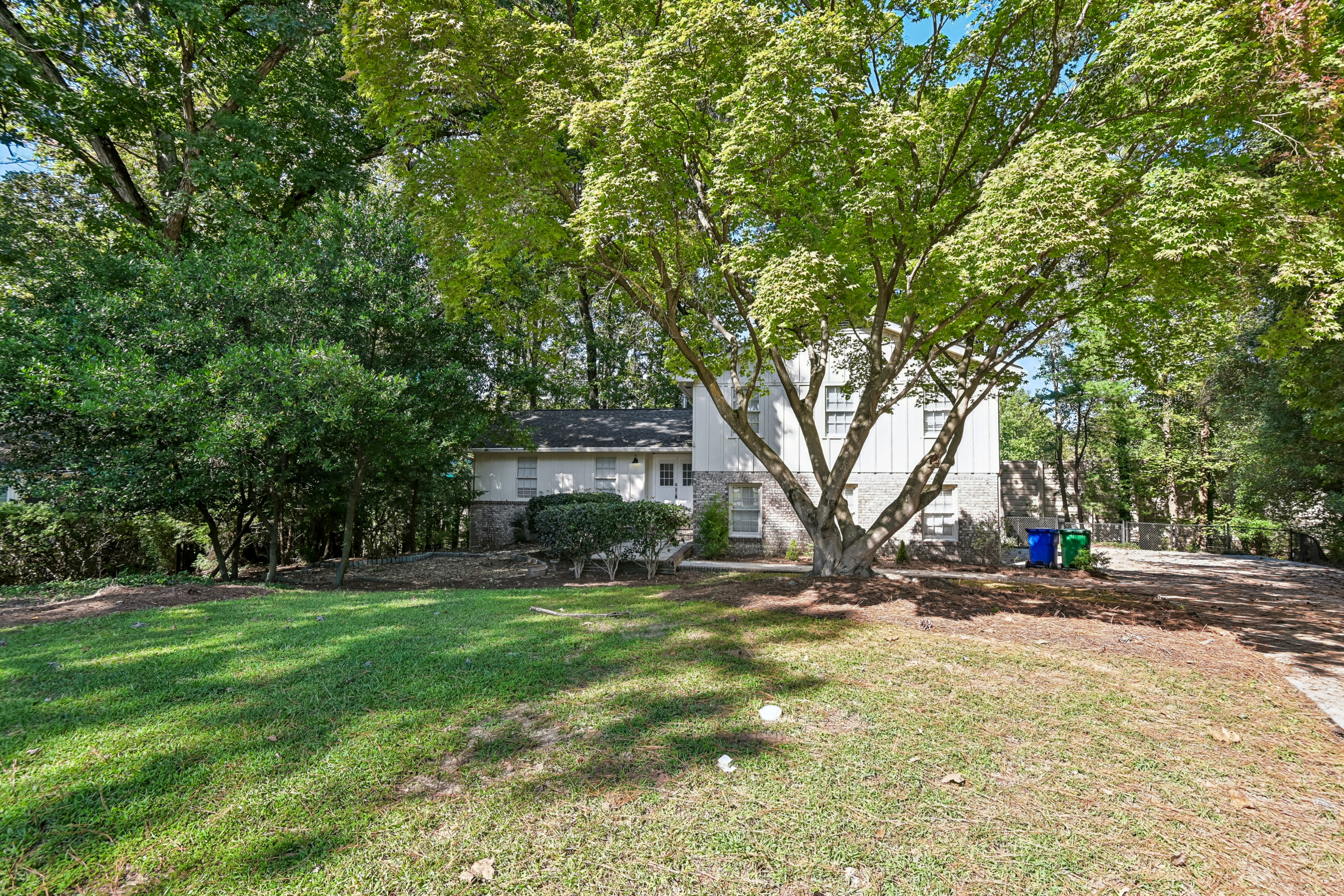 Photo 8 of 30 of 4256 Cranton Ct NE, Brookhaven, GA