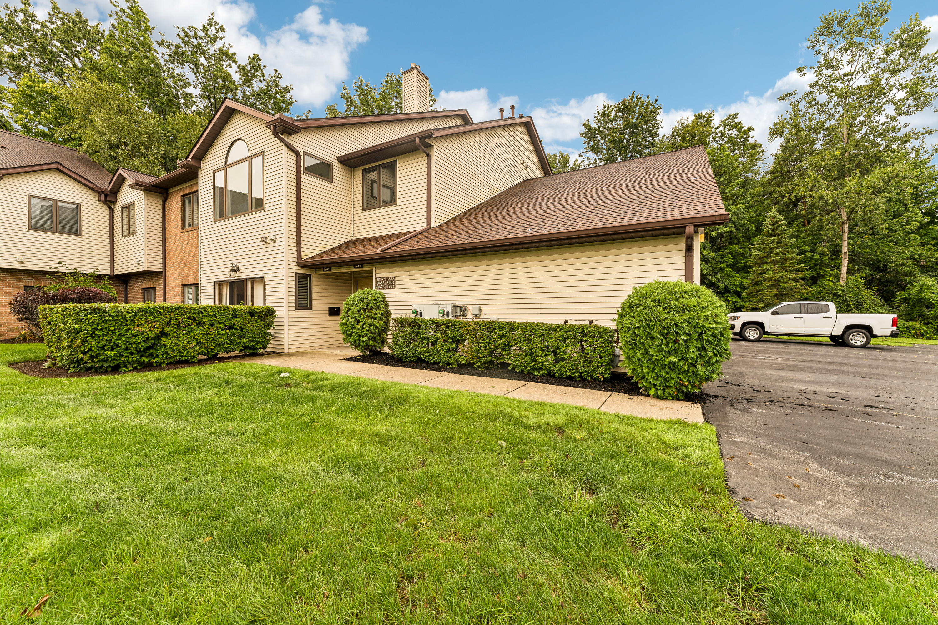 Photo 31 of 31 of 9673 Sylvan Ln, Concord Township, OH