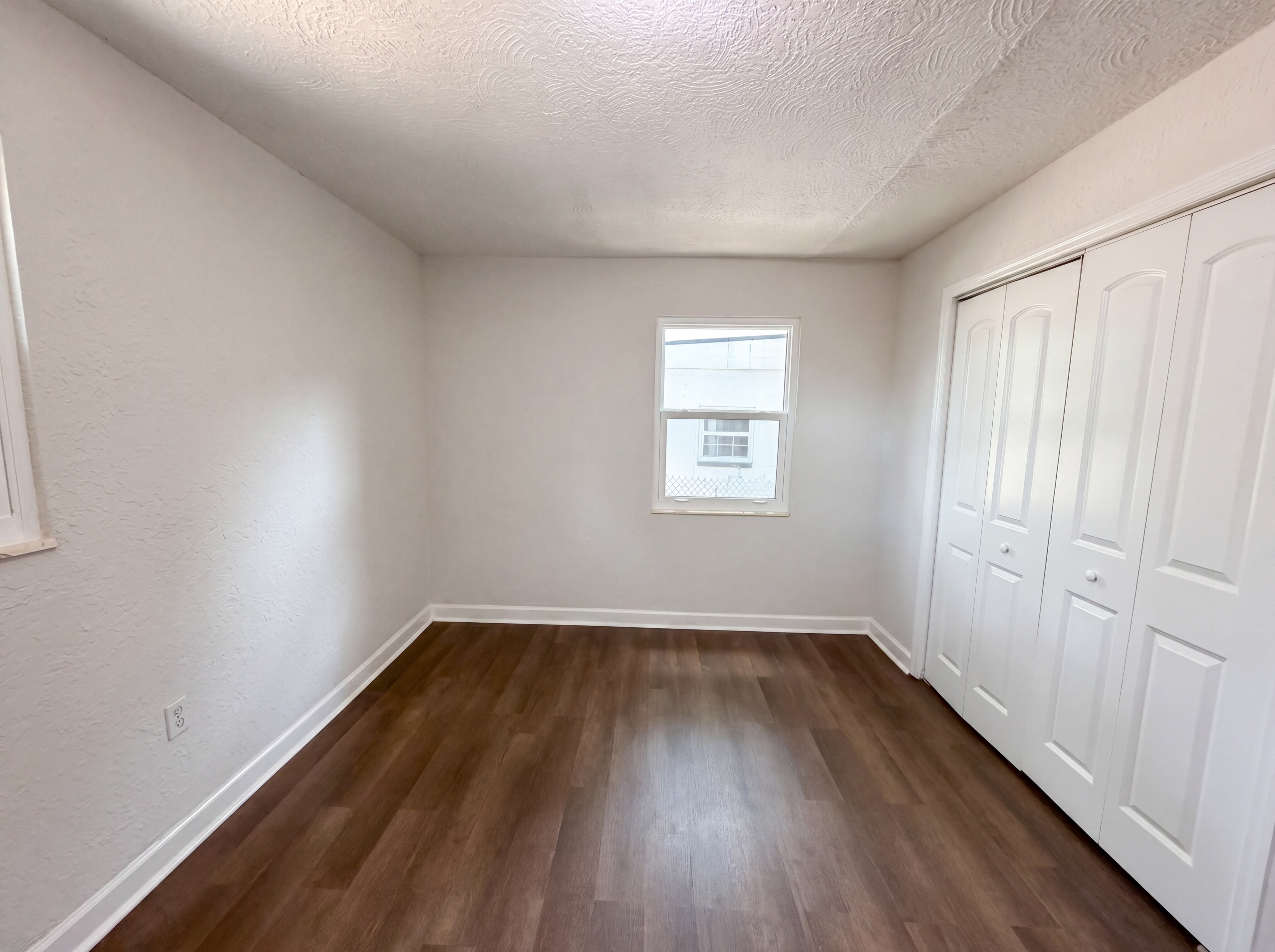 Photo 10 of 17 of 4010 E Paris St, Tampa, FL