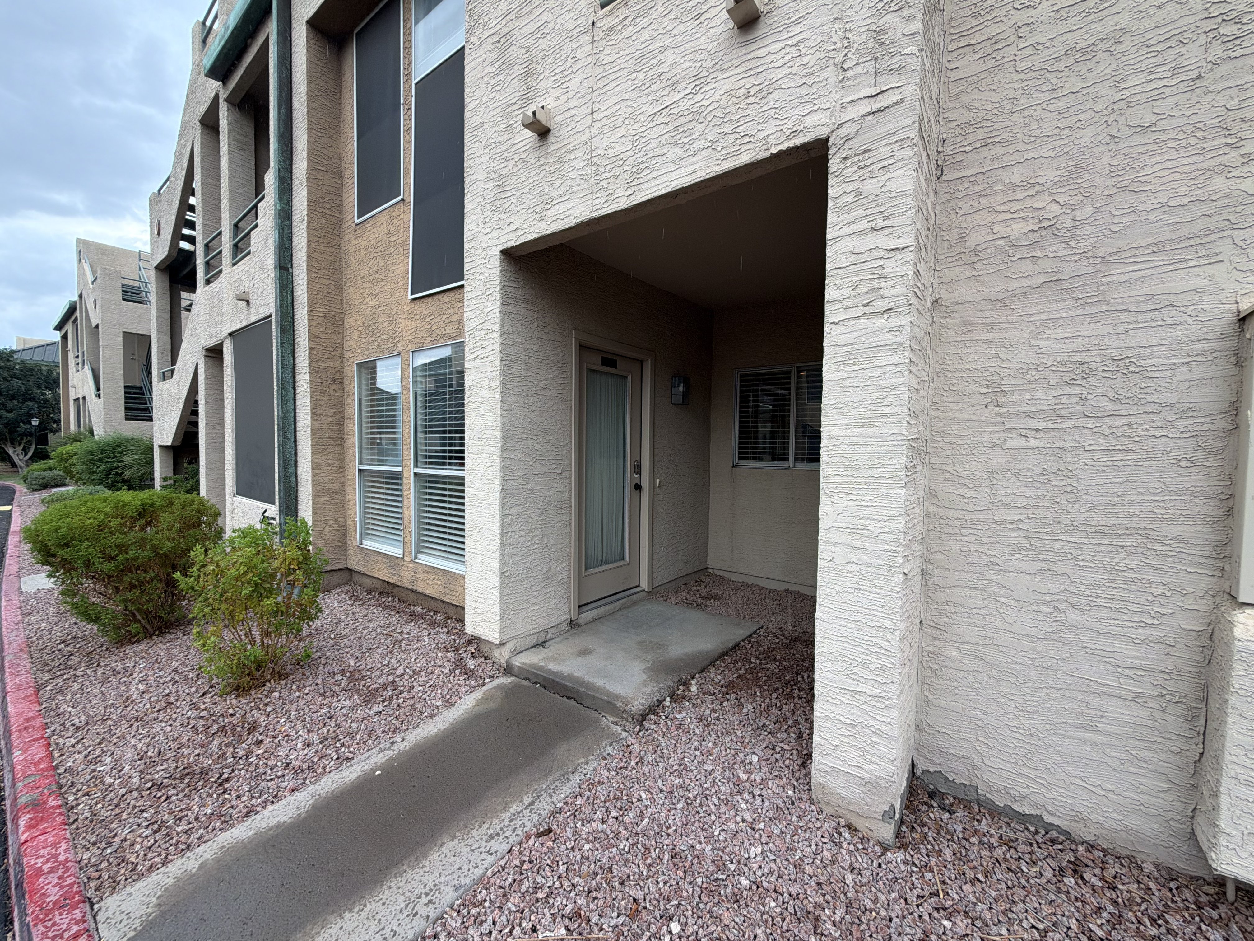Photo 18 of 23 of 101 N 7th St, Phoenix, AZ