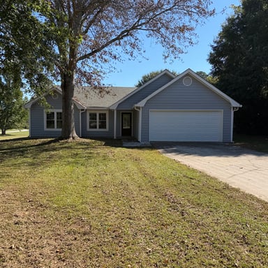 Property photo 1 of 3040 Raymonds Ct