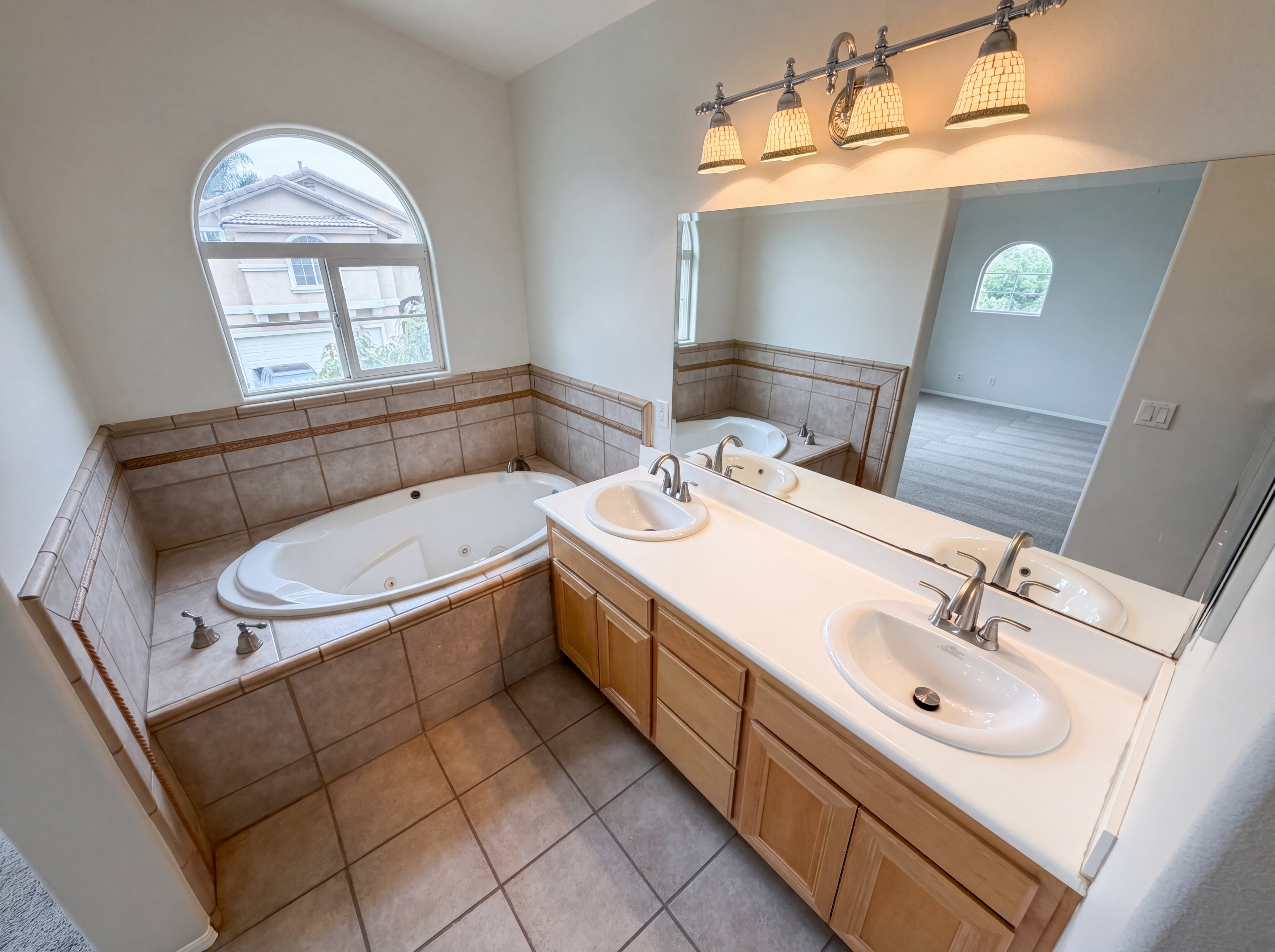 Photo 23 of 40 of 1242 Heritage Way, Covina, CA