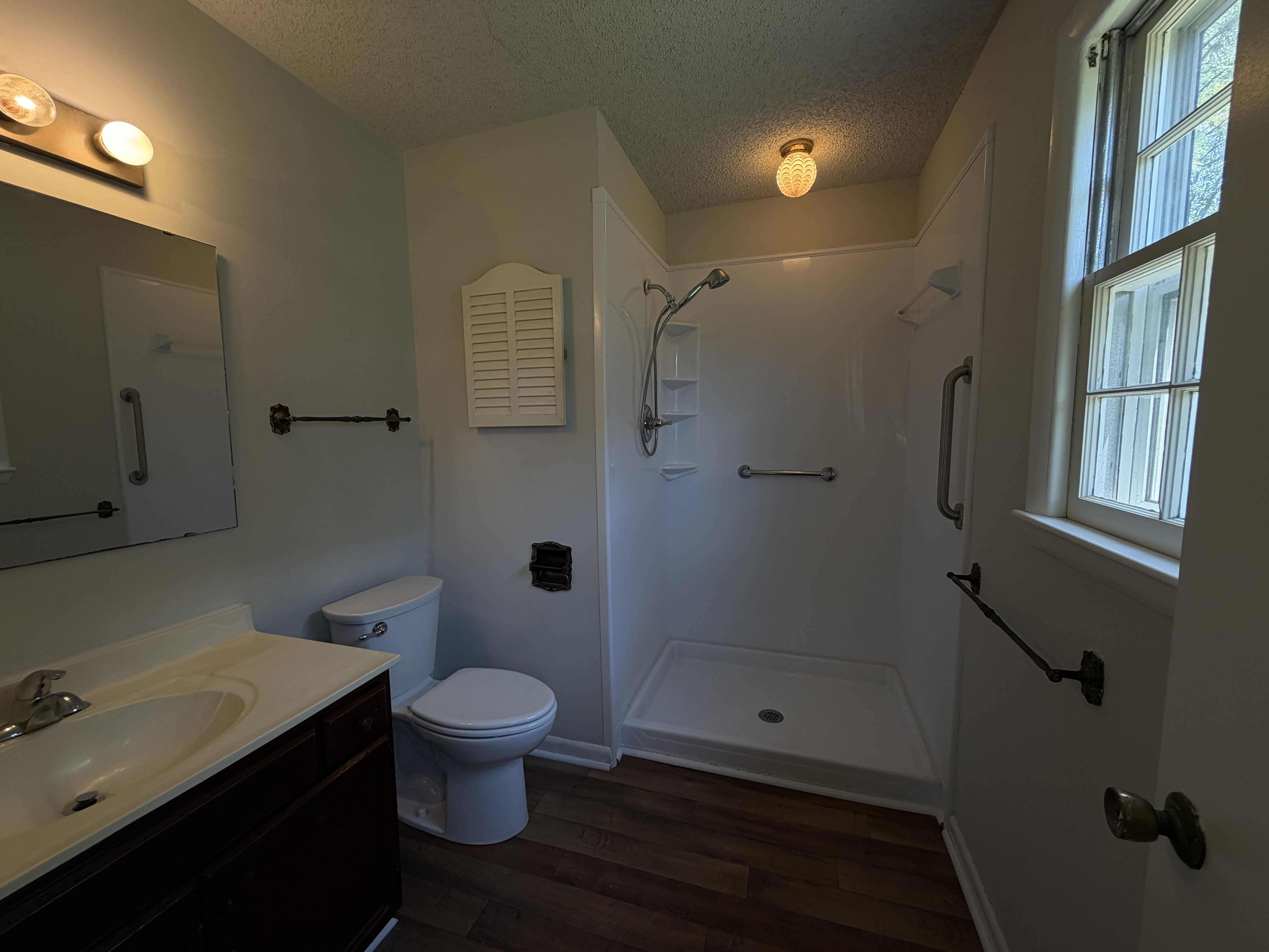 Photo 5 of 16 of 2101 Fordham Dr, Fayetteville, NC