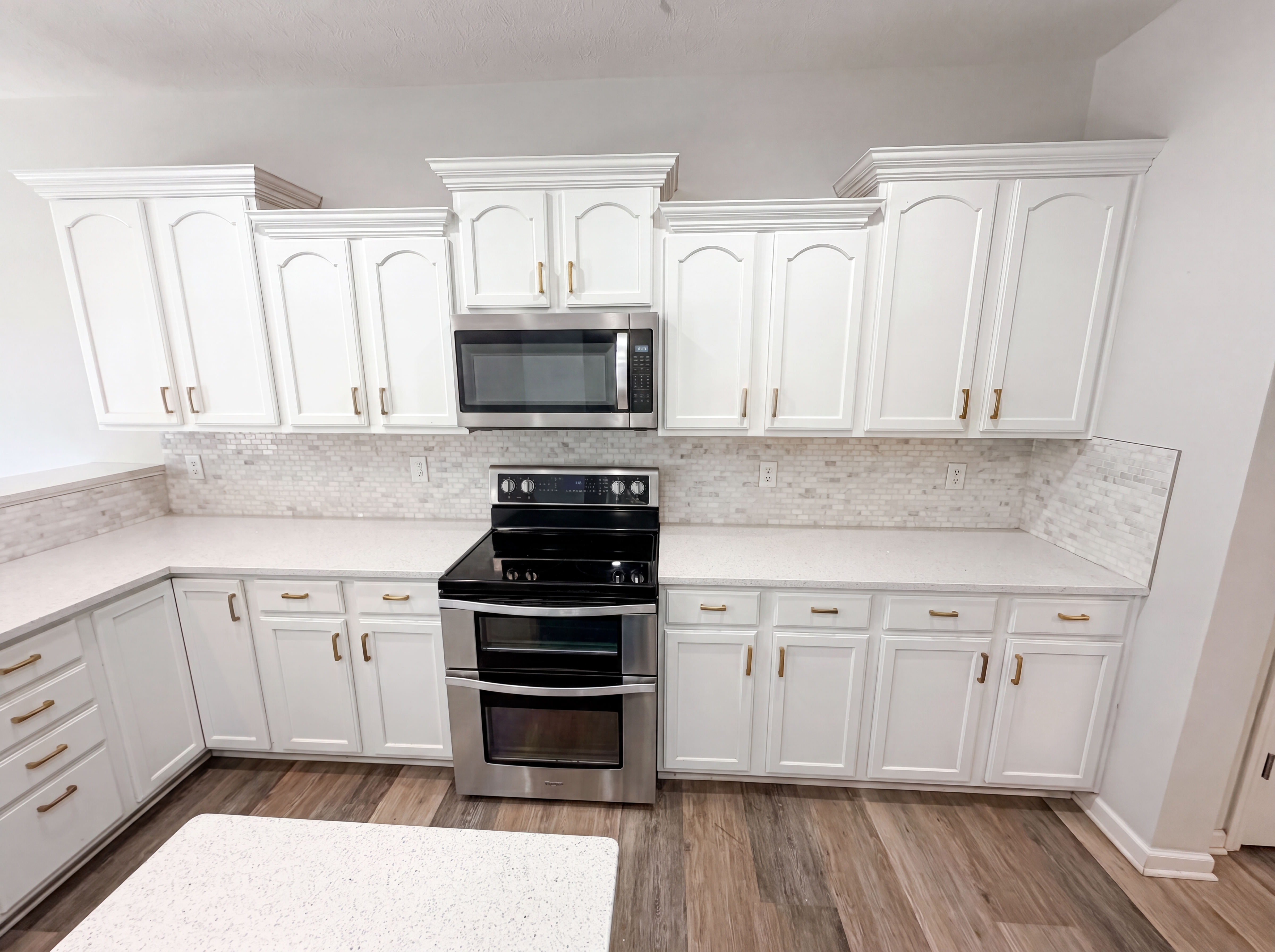 Photo 12 of 43 of 7212 Maple Bluff Pl, Indianapolis, IN