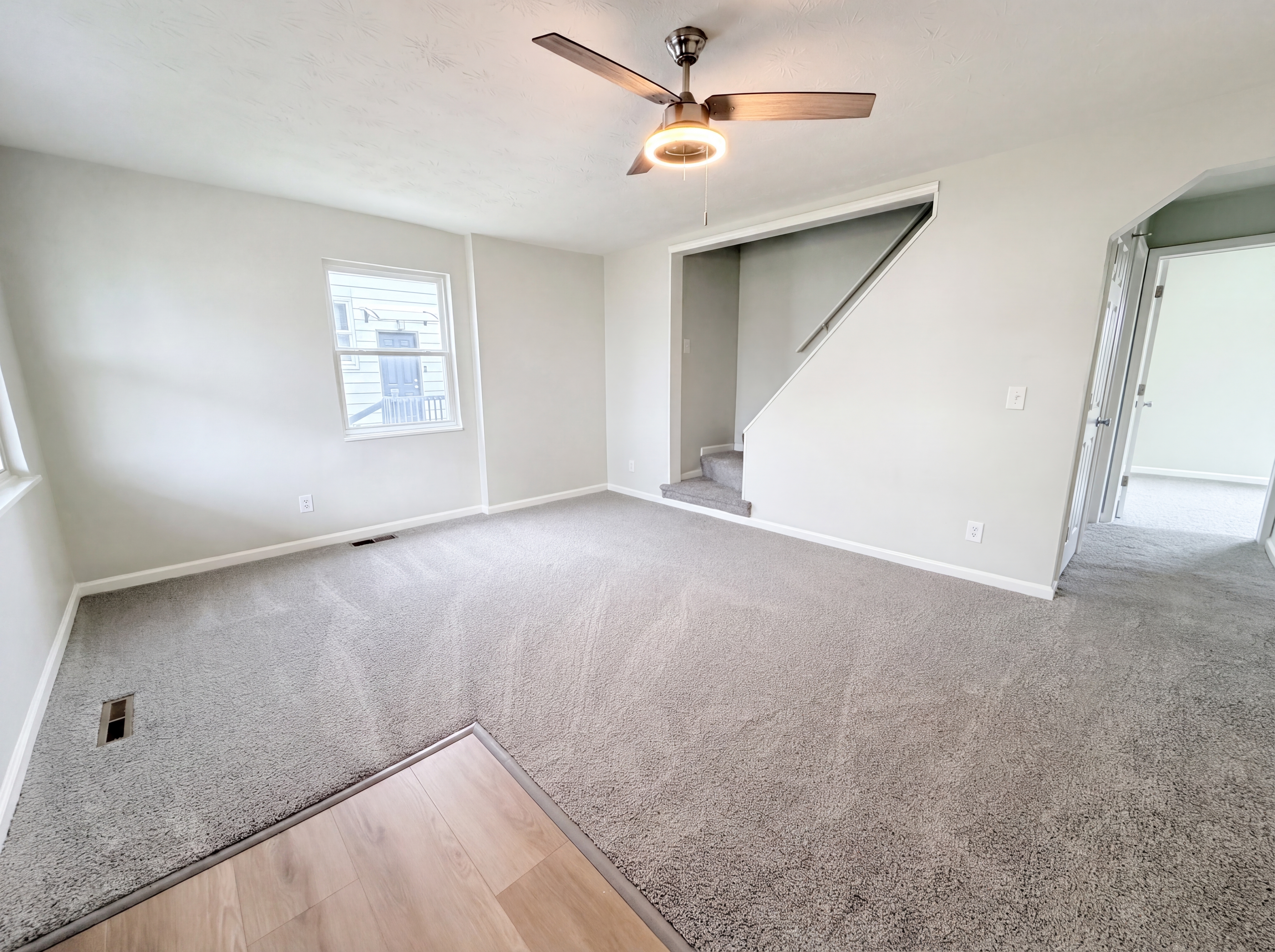 Photo 9 of 25 of 8456 Jackies Dr, Cincinnati, OH