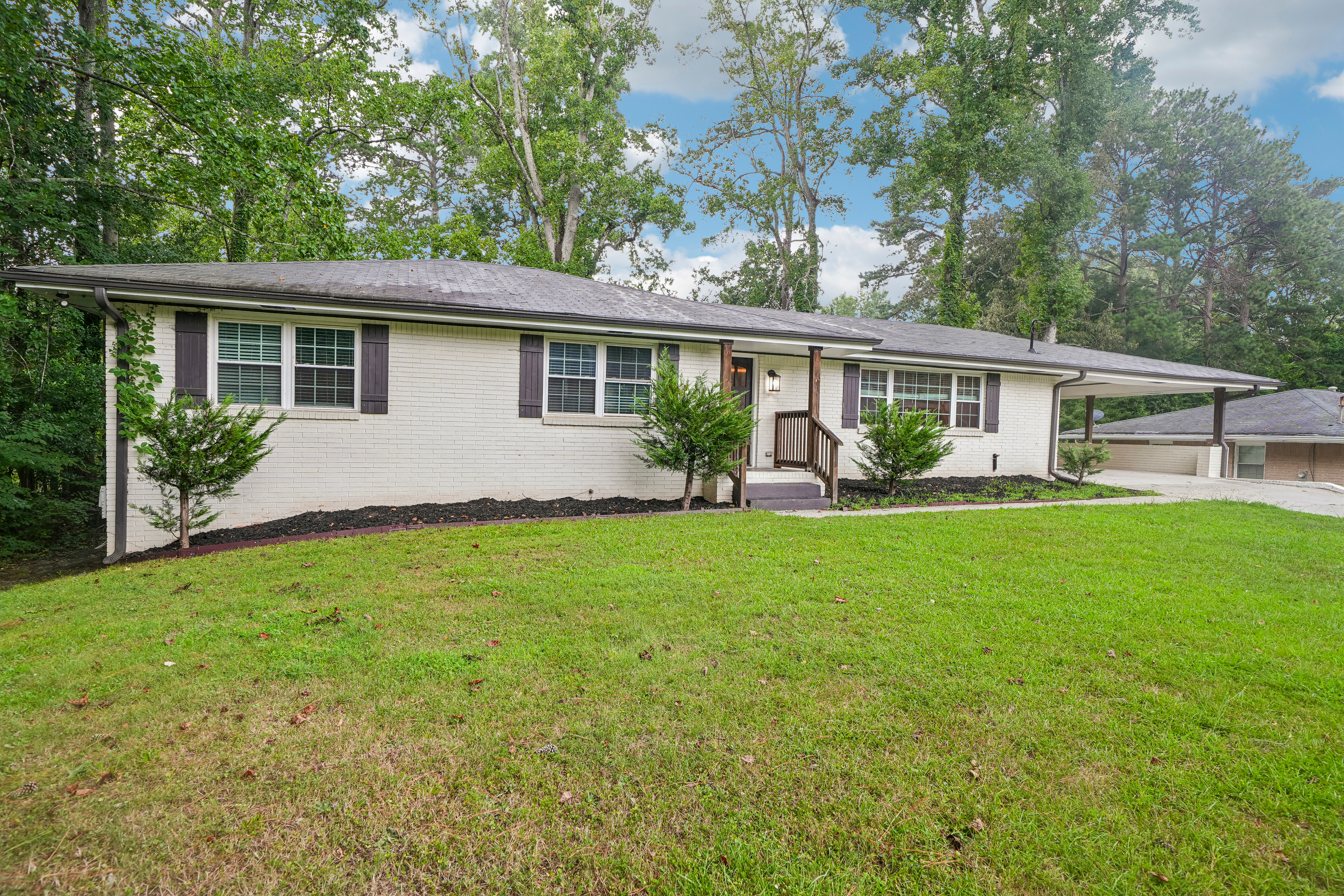 Photo 6 of 40 of 319 Prairie View Pl SW, Atlanta, GA