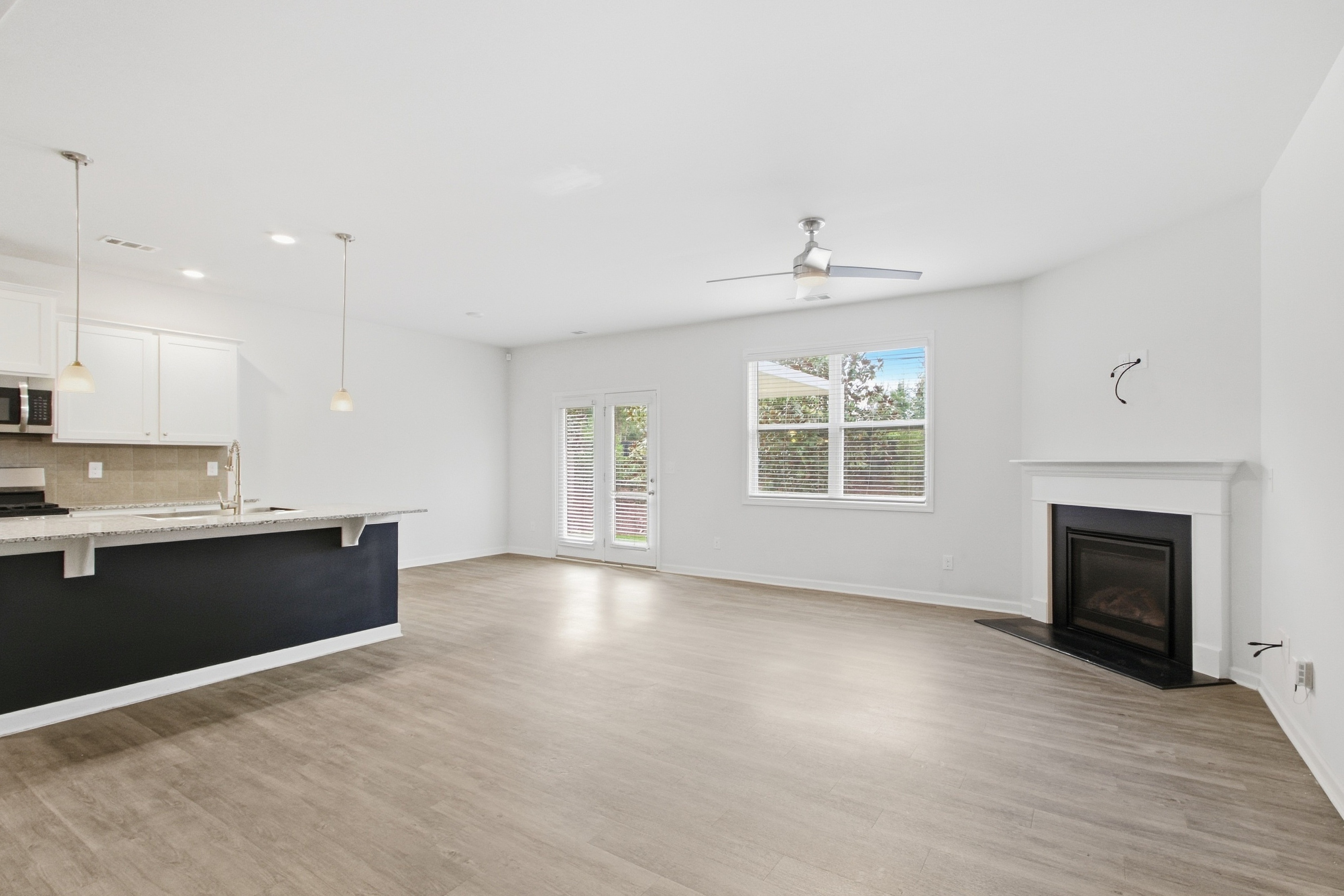 Photo 8 of 20 of 208 Bluffton Ct, Acworth, GA