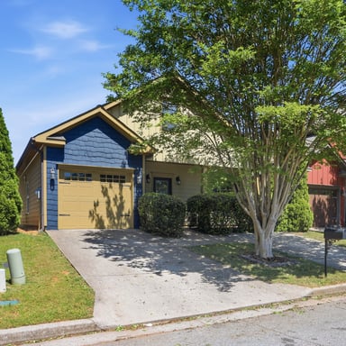 Property photo 1 of 16 Thomas Ct NW