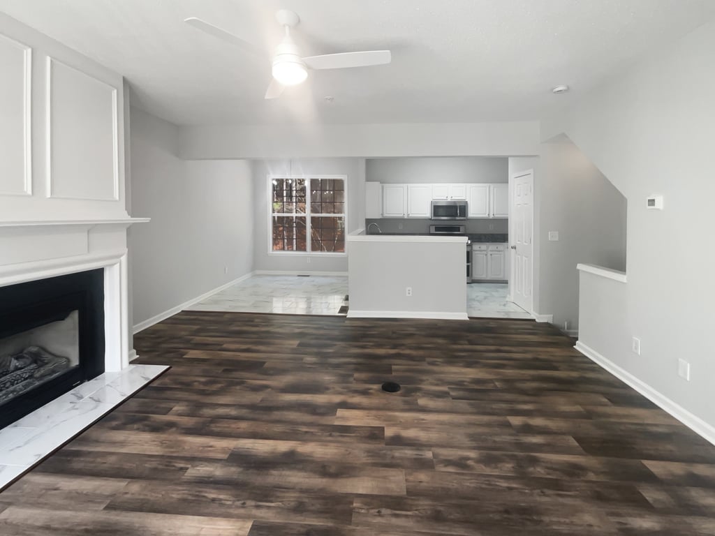 Photo 7 of 20 of 212 Riverstone Commons Cir, Canton, GA