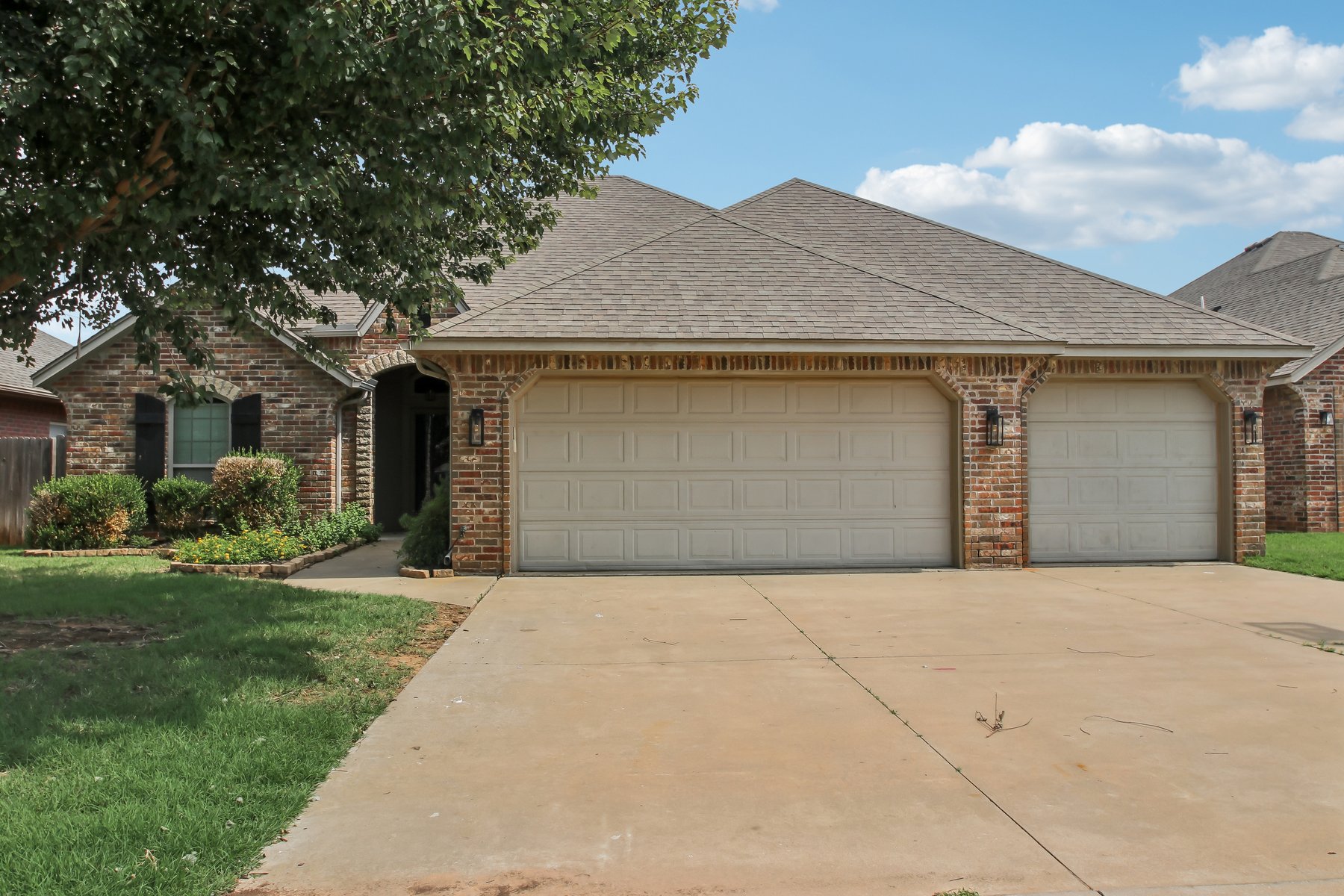 Photo 1 of 1405 Luke Ln