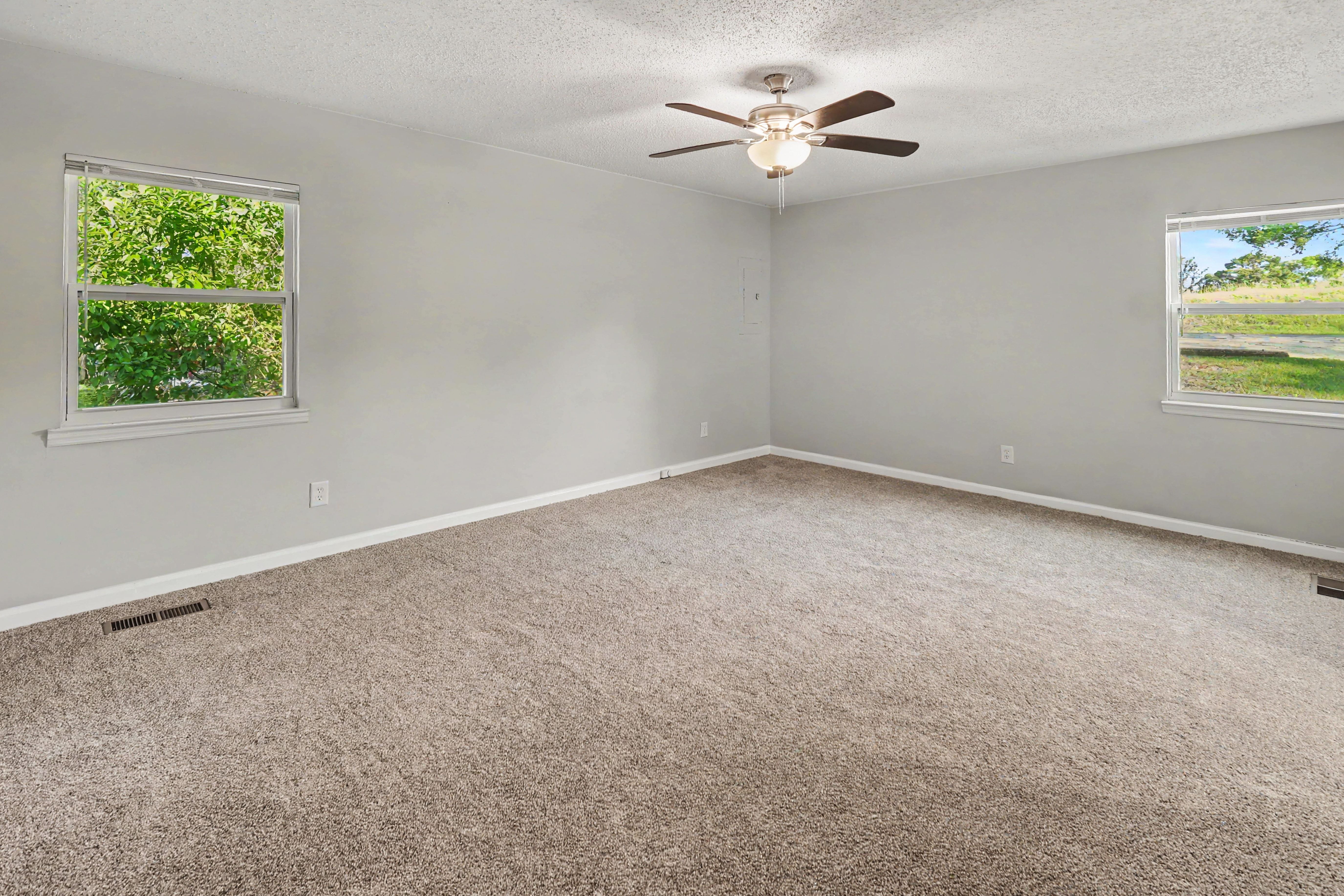 Photo 4 of 15 of 1724 Burgin Ave, Birmingham, AL