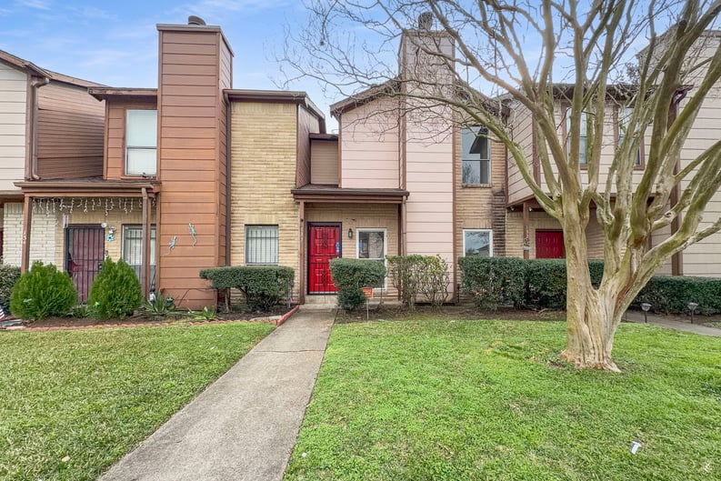 Property photo 1 of 12300 Brookglade Cir Unit 133