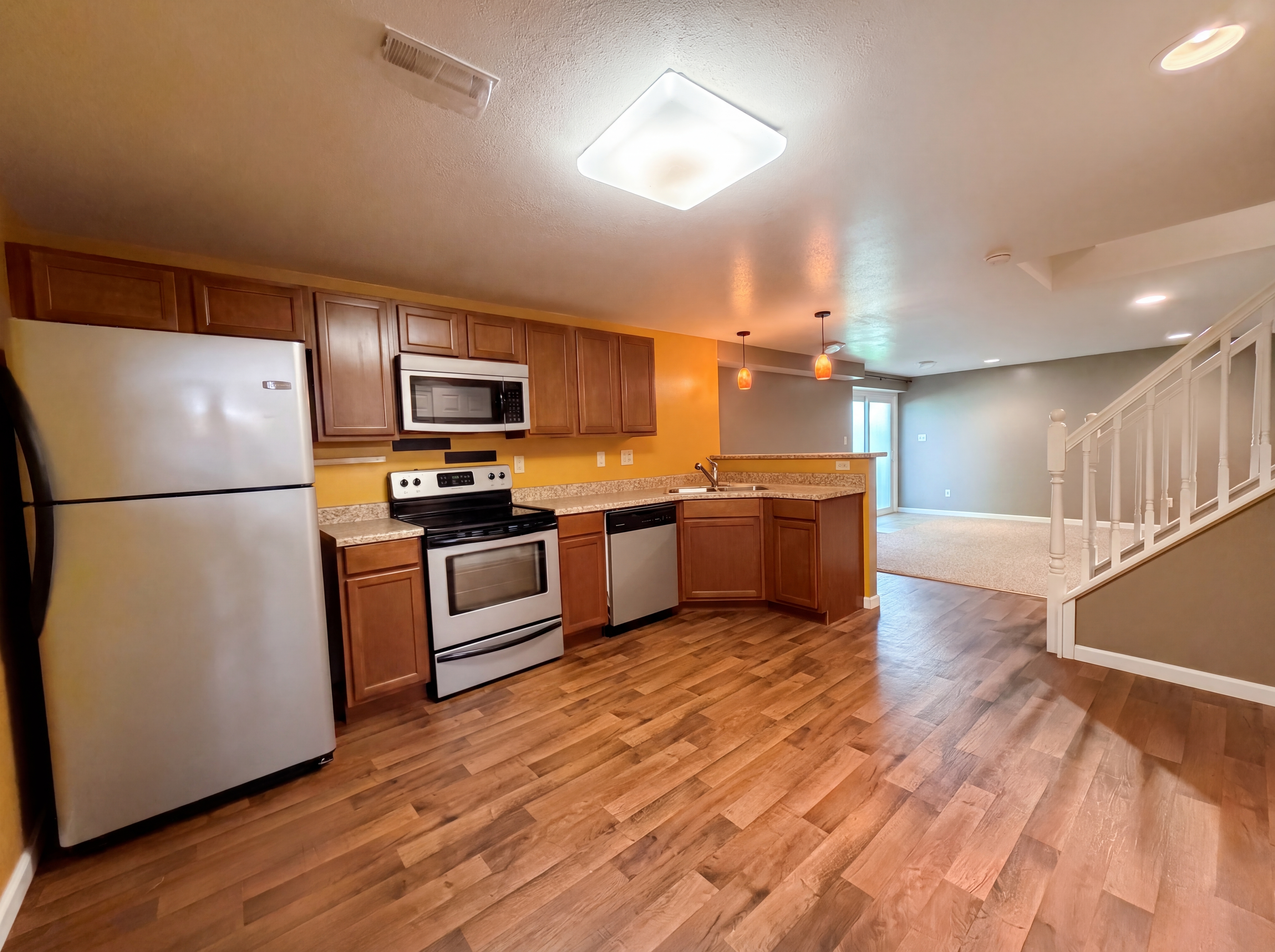 Photo 11 of 33 of 1311 Norwood Hills Dr, O Fallon, MO